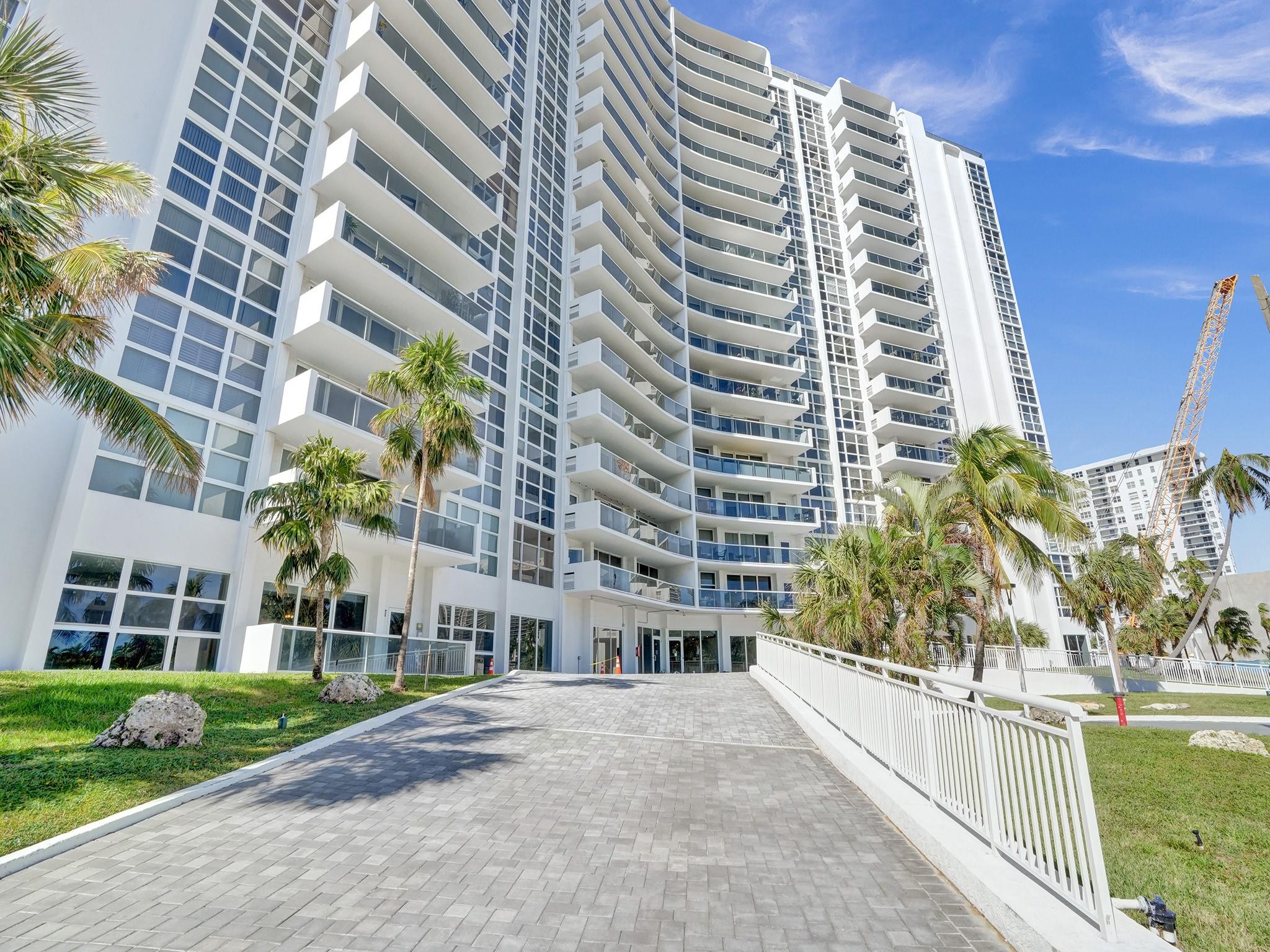 2841 N Ocean Blvd 1804