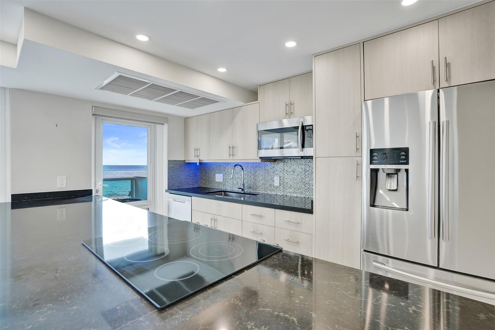 2841 N Ocean Blvd 1804