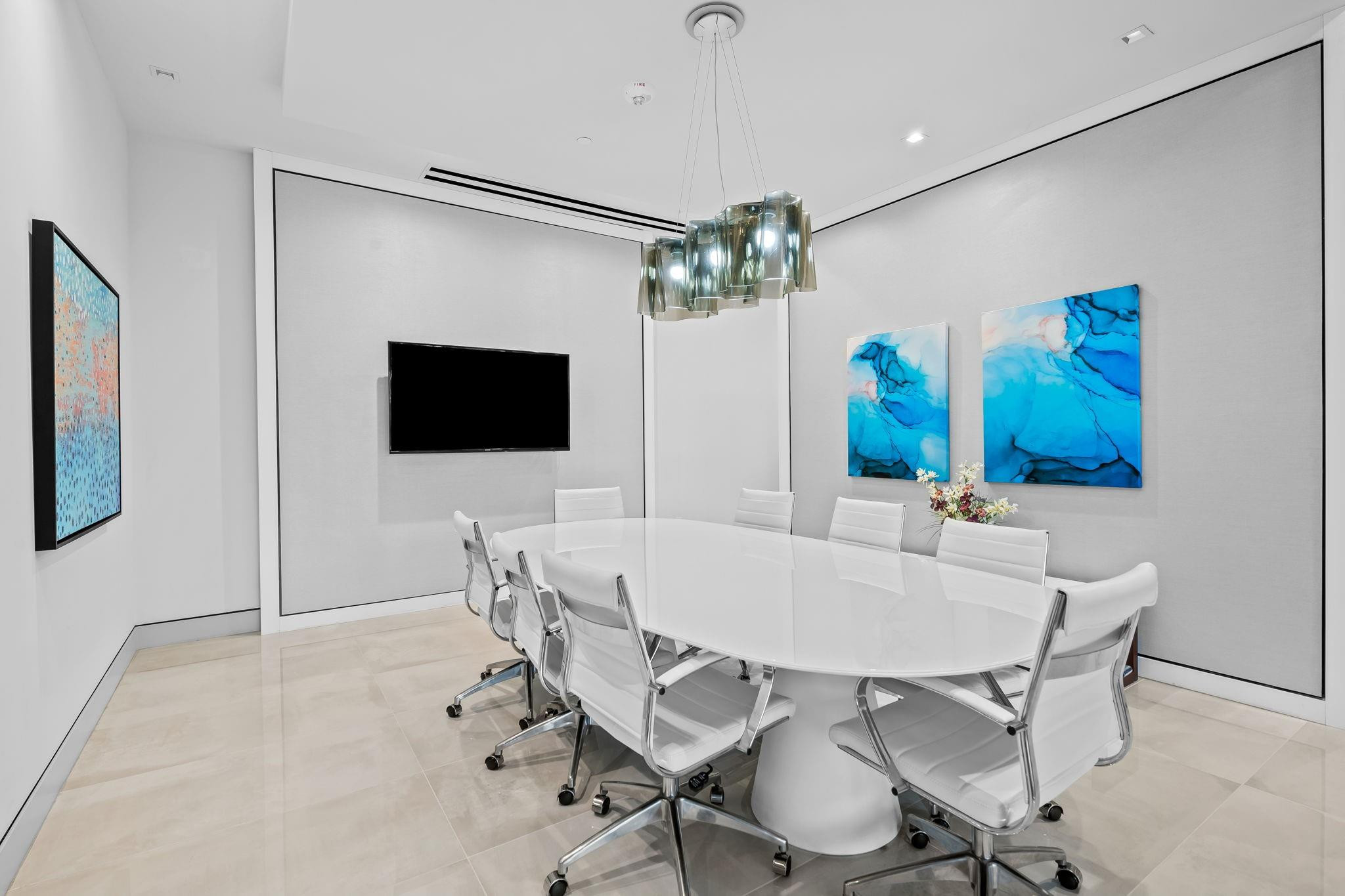 435 Bayshore Dr 302