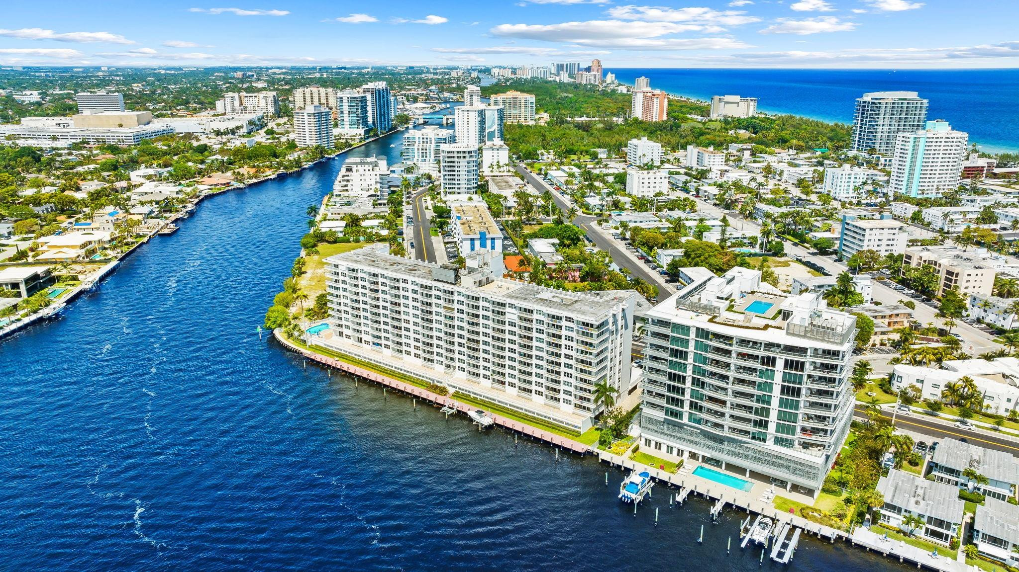 435 Bayshore Dr 302