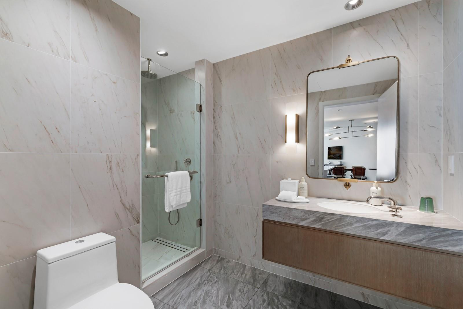 525 N Fort Lauderdale Beach Blvd 1504