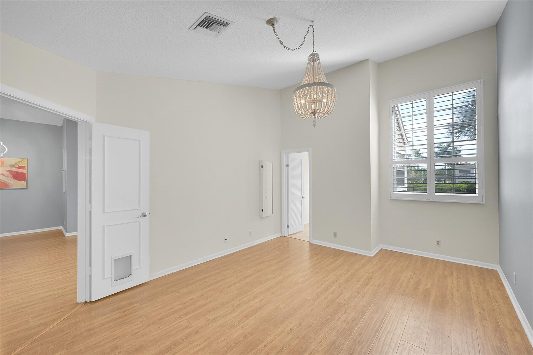 5307 Buckhead Cir 203