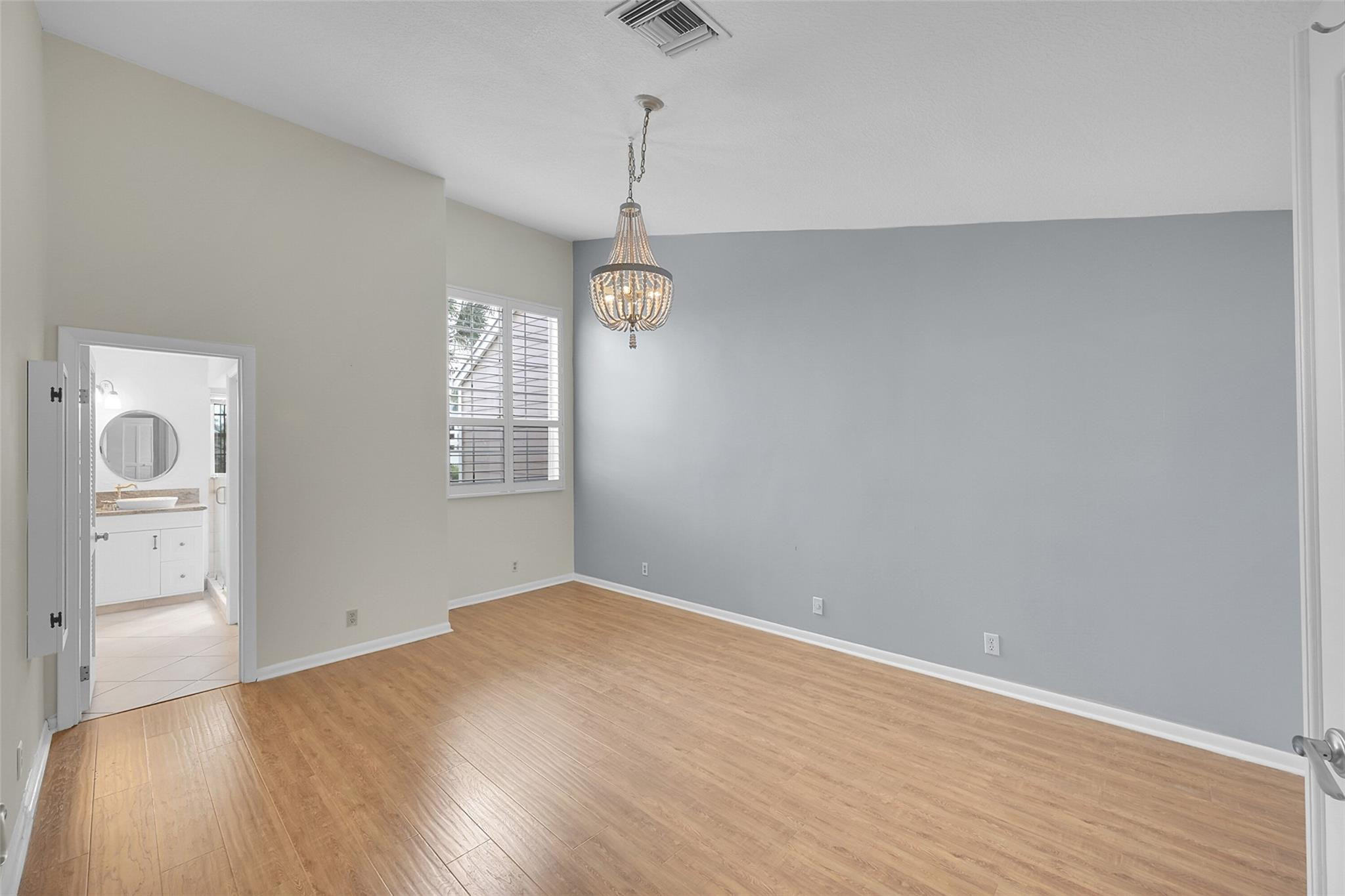 5307 Buckhead Cir 203