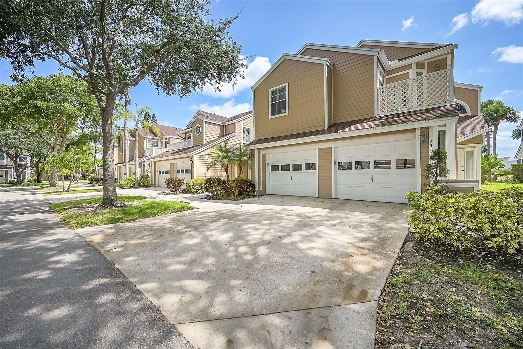 5307 Buckhead Cir 203