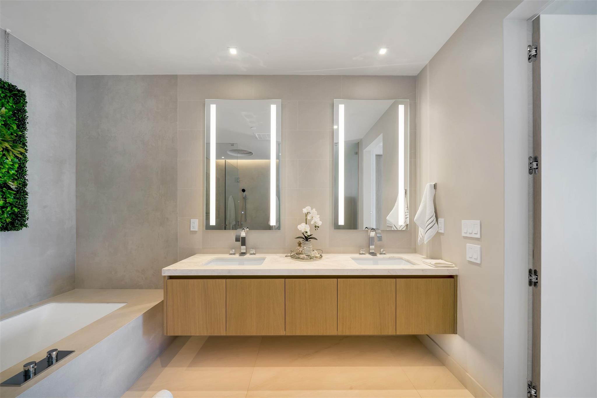 2311 SE 17th Street 202