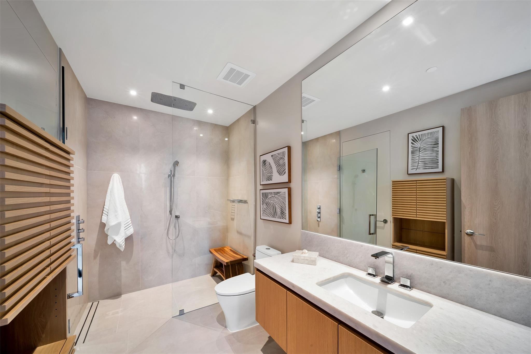 2311 SE 17th Street 202