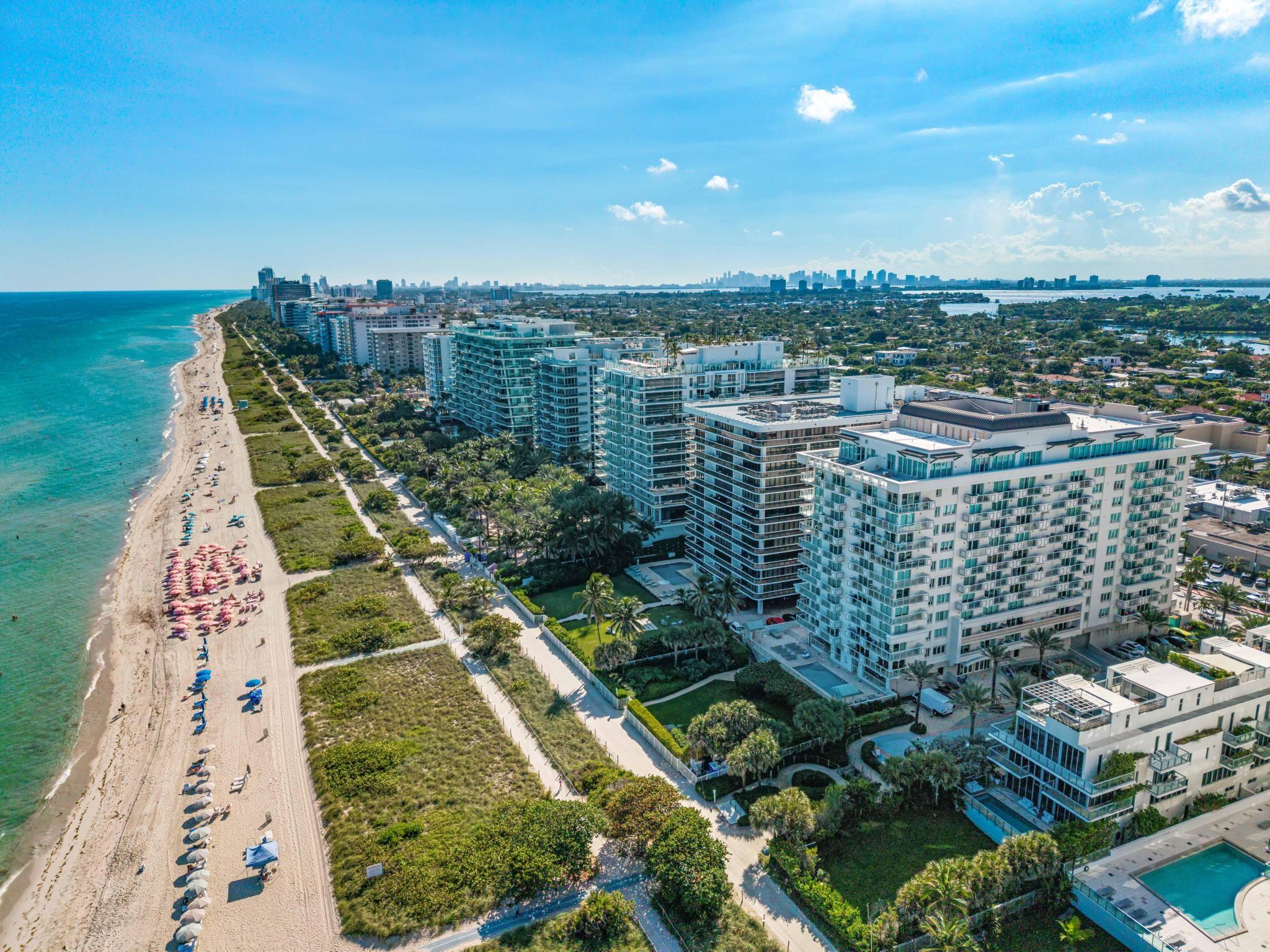 9499 Collins Ave 603