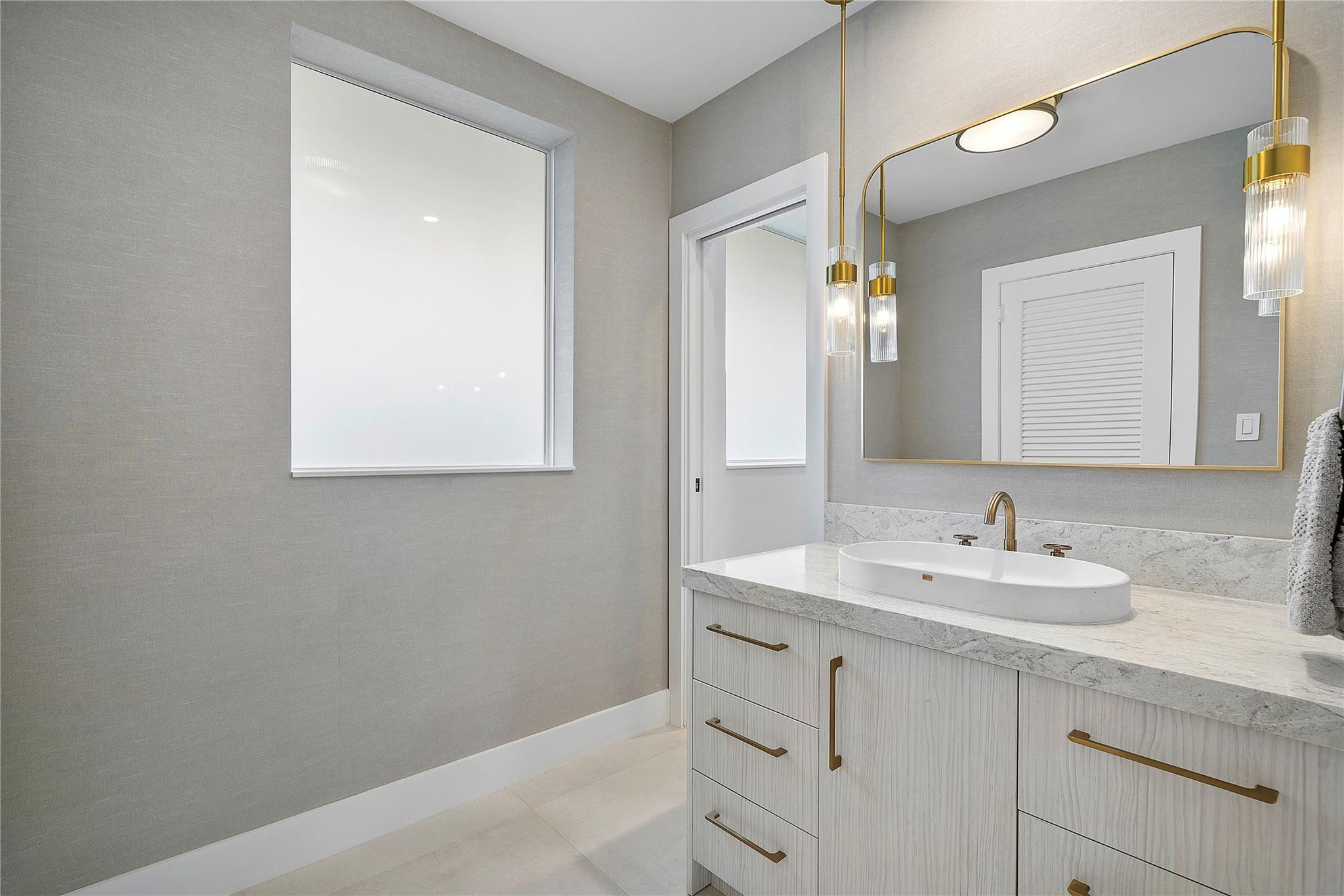 1100 S Ocean Blvd D16