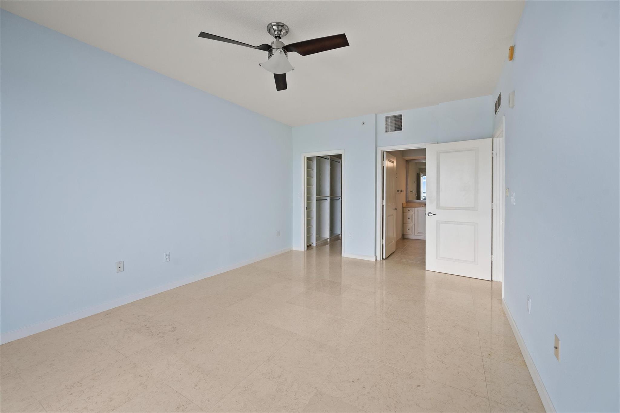 675 NW Flagler Ave 303