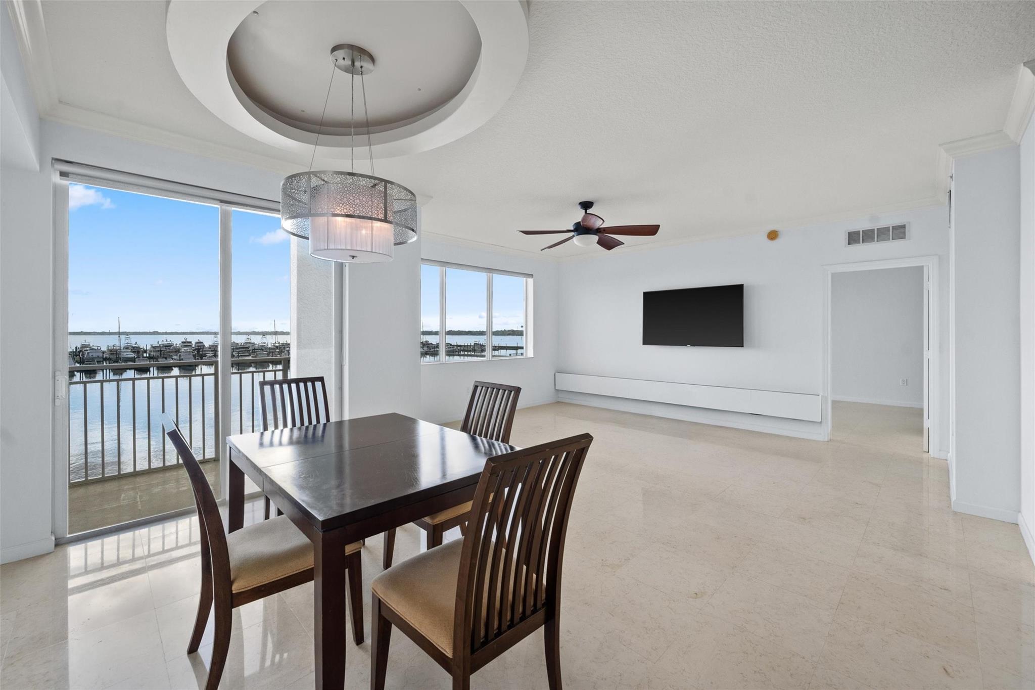 675 NW Flagler Ave 303