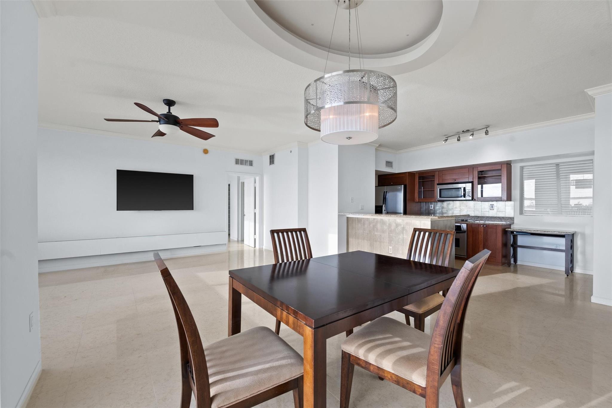 675 NW Flagler Ave 303