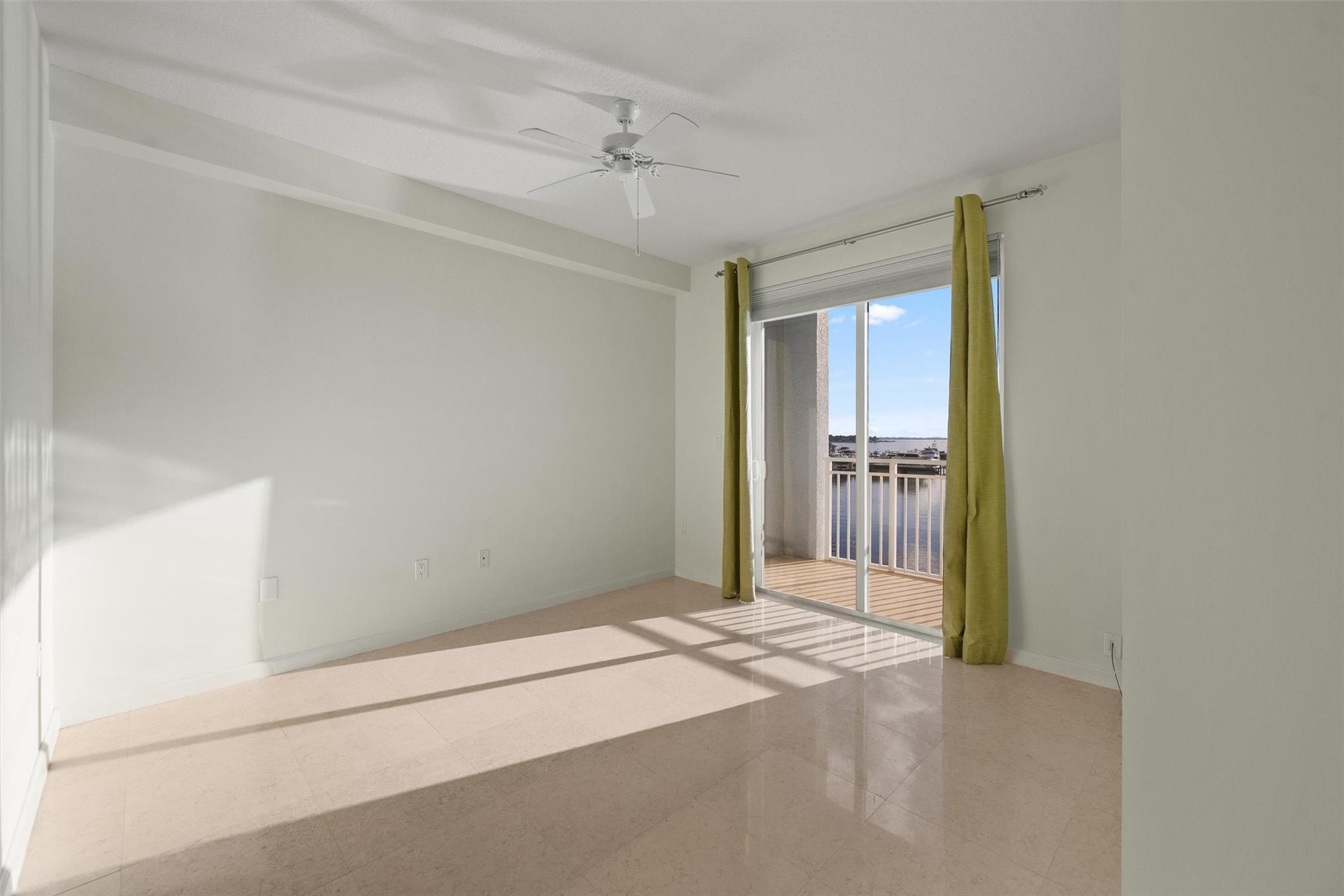 675 NW Flagler Ave 303