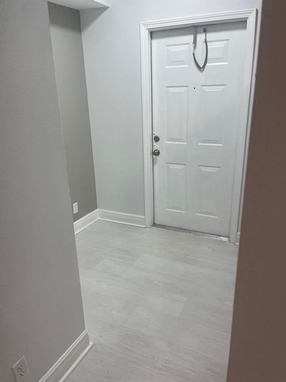 9967 NW 56th Pl 9967