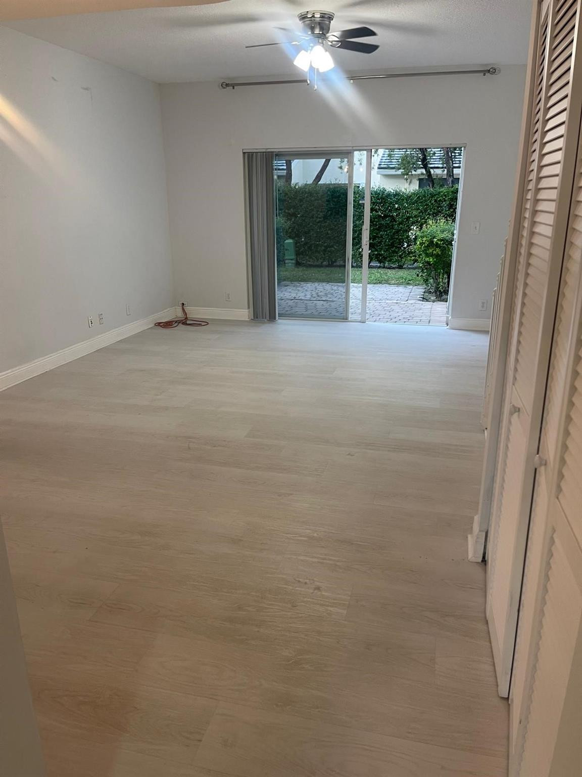 9967 NW 56th Pl 9967