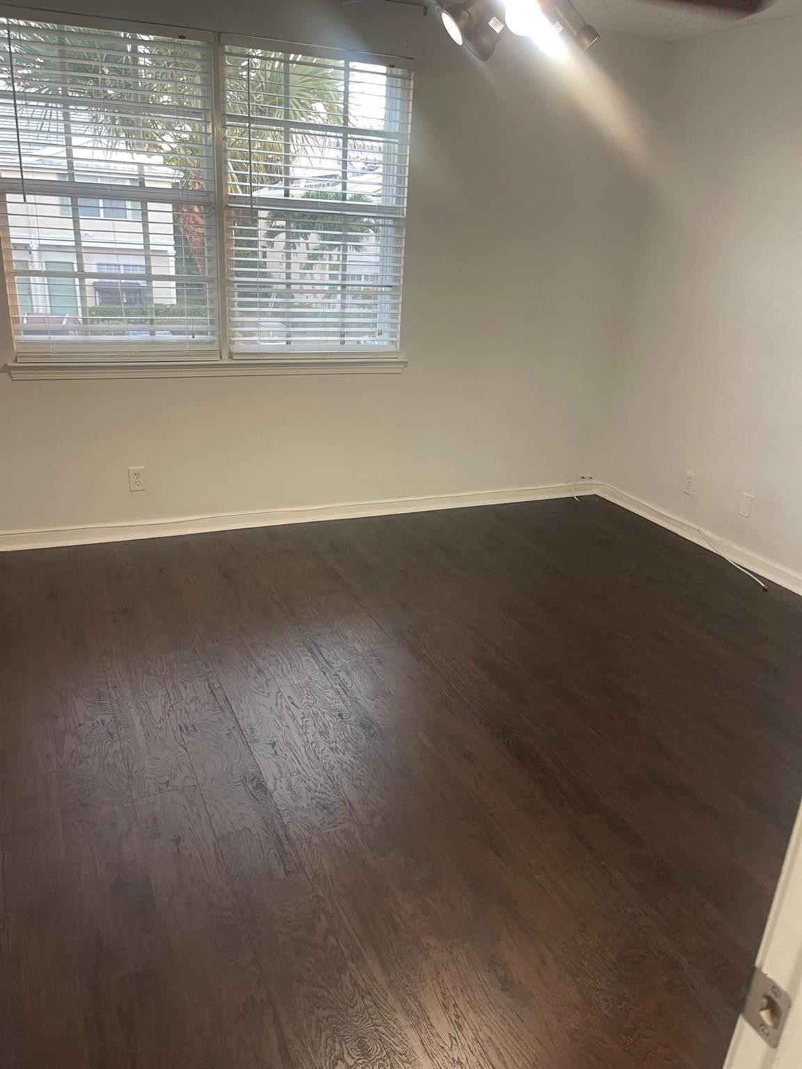 9967 NW 56th Pl 9967