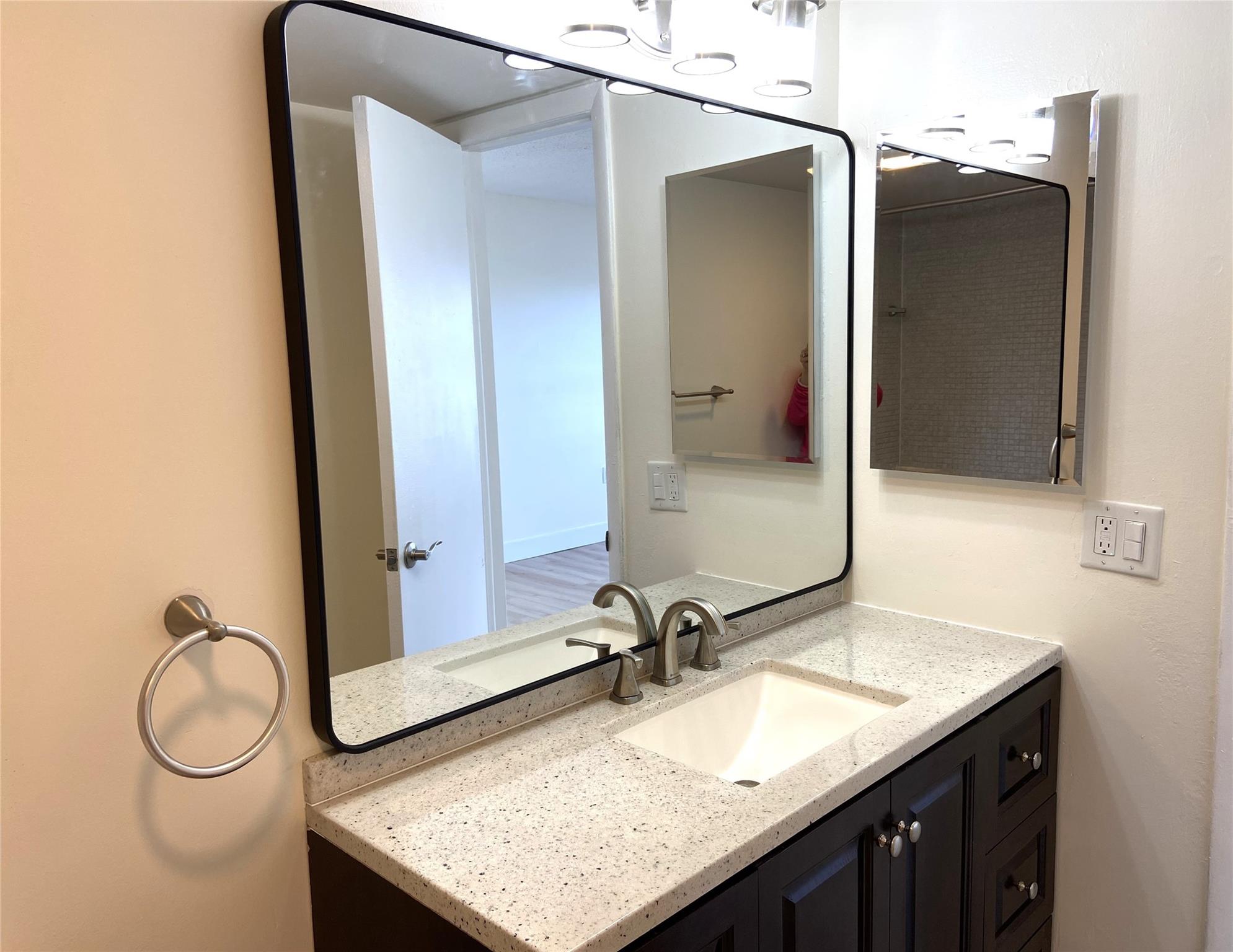 3000 E Sunrise Blvd 6D