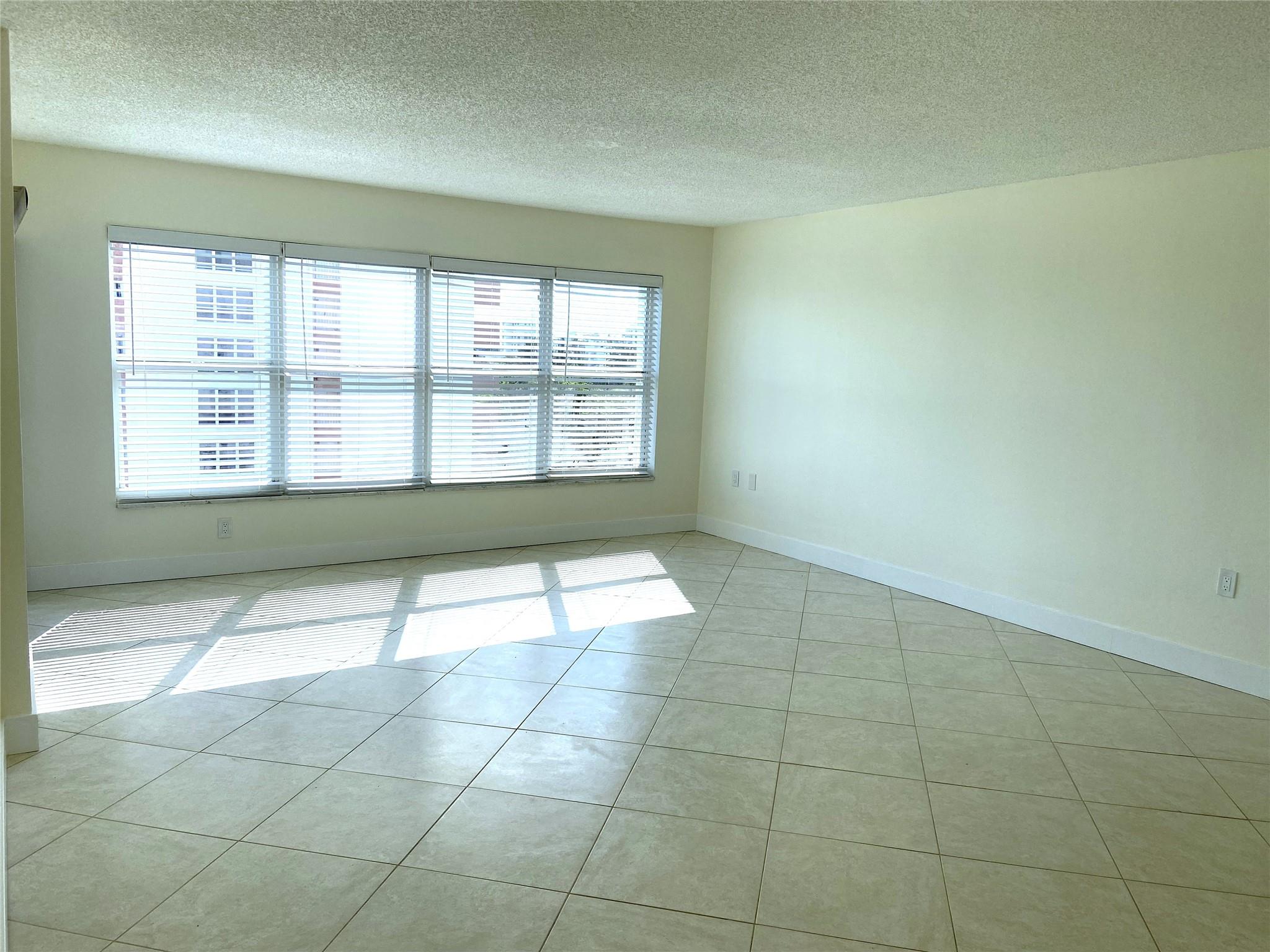 3000 E Sunrise Blvd 6D