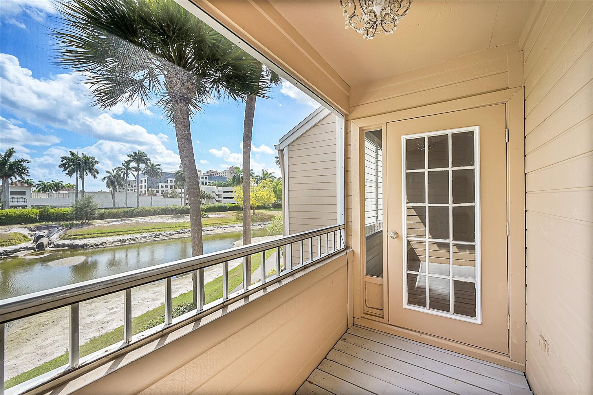 5307 Buckhead Cir 203