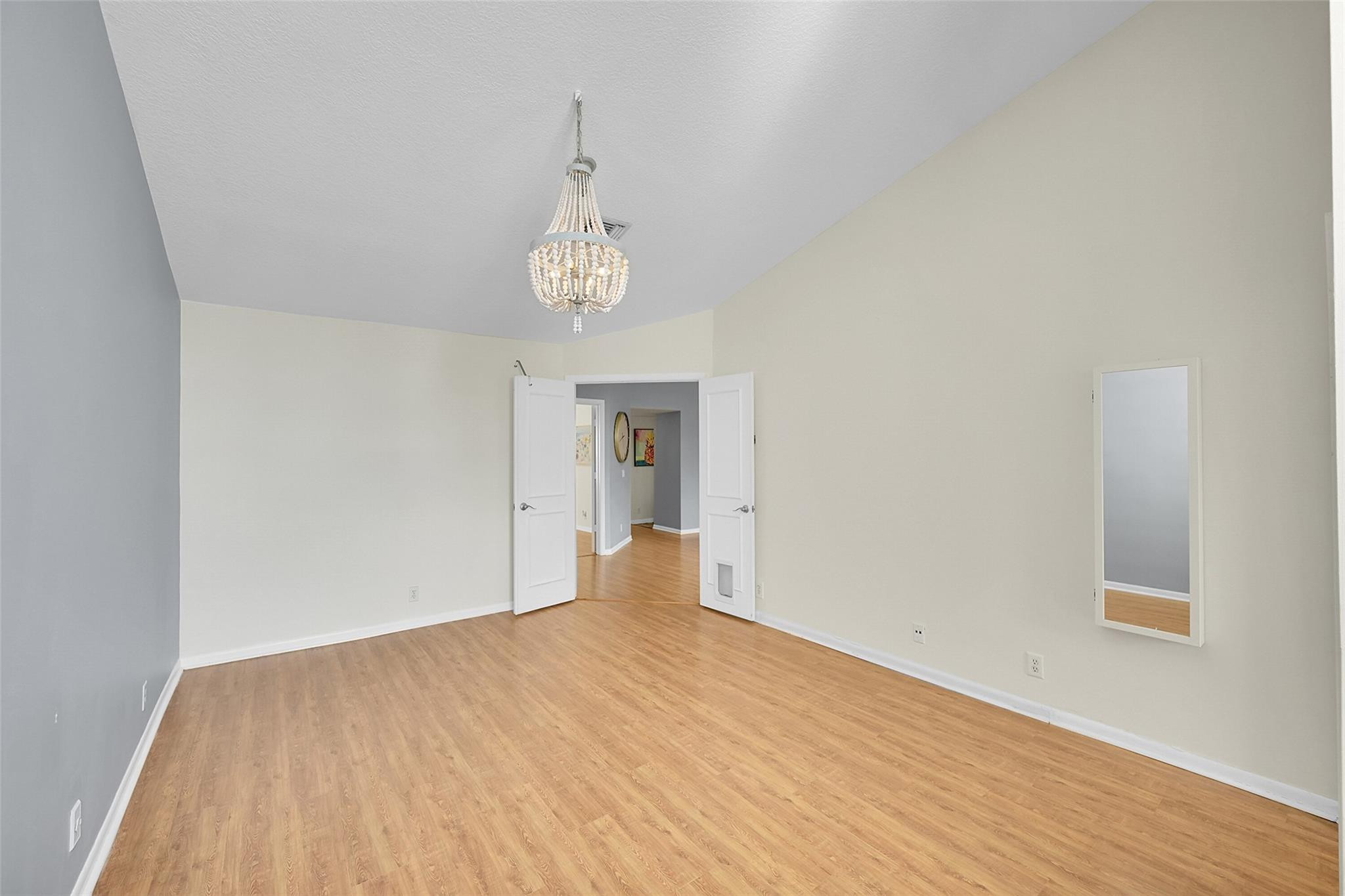 5307 Buckhead Cir 203