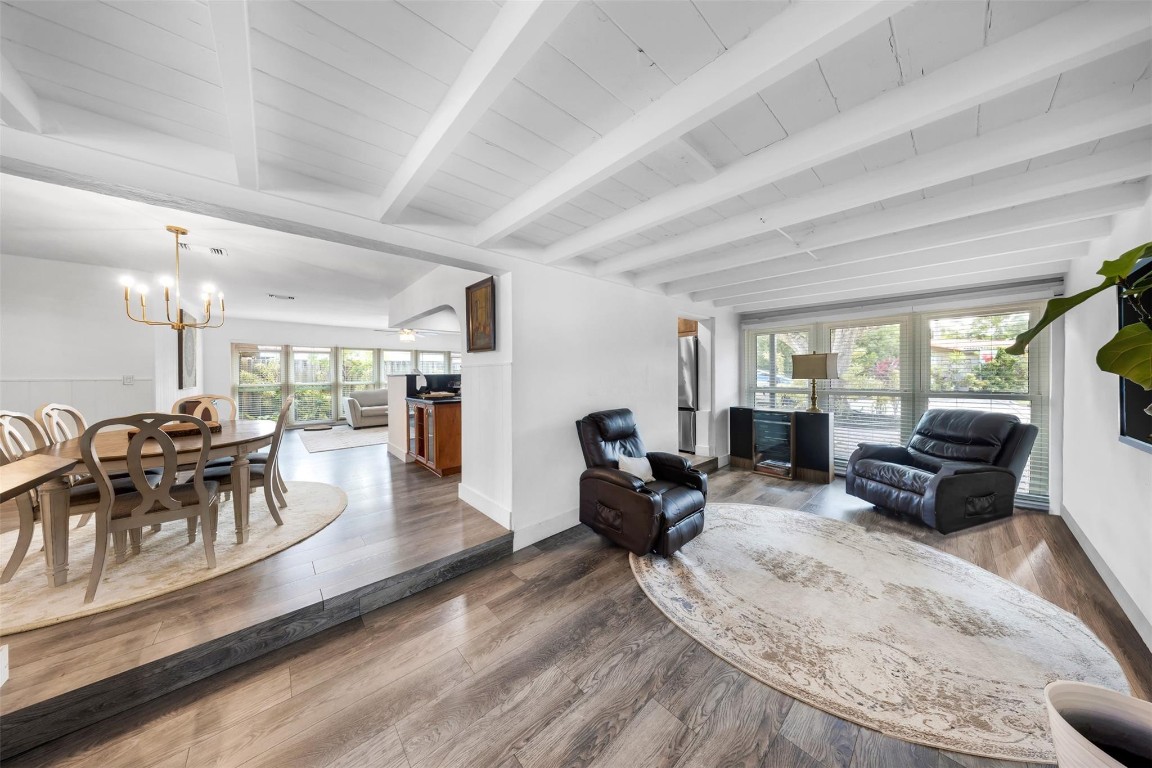 2133 Coral Gardens Dr