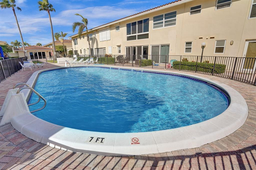 5450 N Ocean Blvd 6A