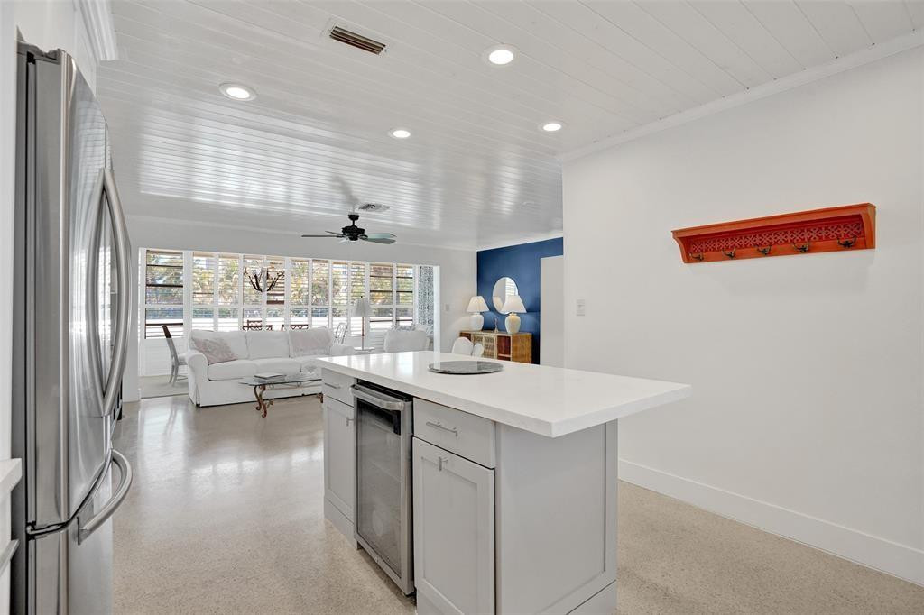 5450 N Ocean Blvd 6A