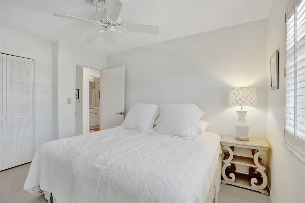 5450 N Ocean Blvd 6A