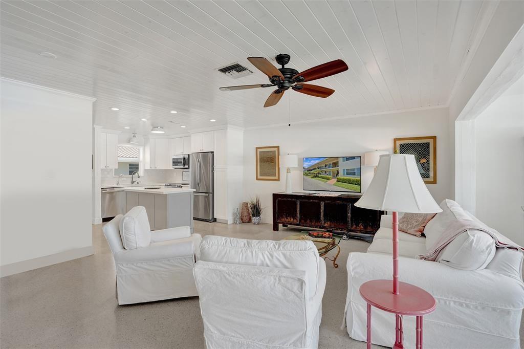 5450 N Ocean Blvd 6A