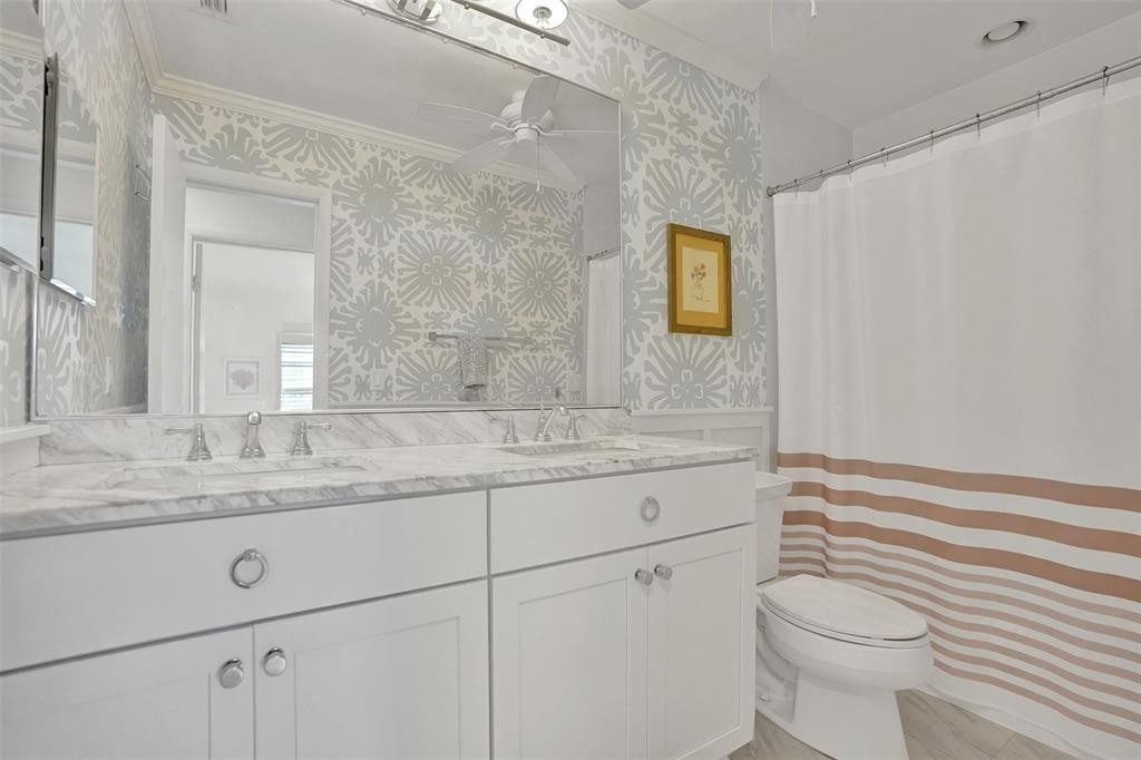 5450 N Ocean Blvd 6A