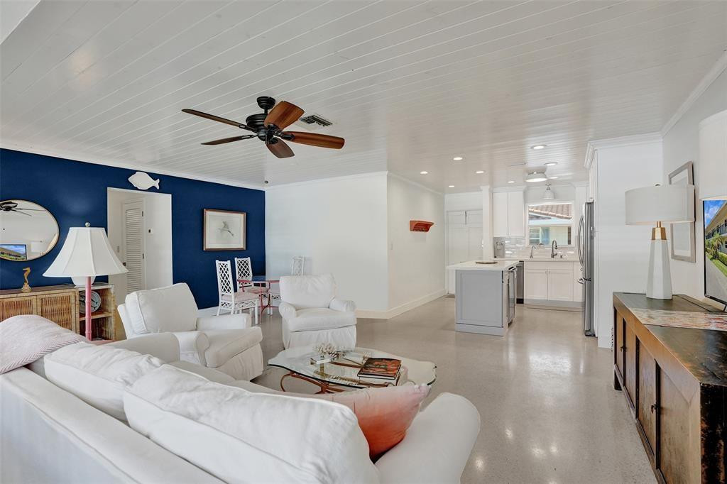 5450 N Ocean Blvd 6A