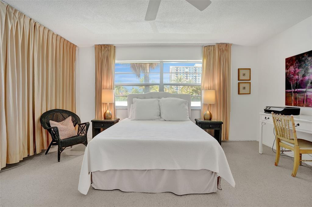 5450 N Ocean Blvd 6A