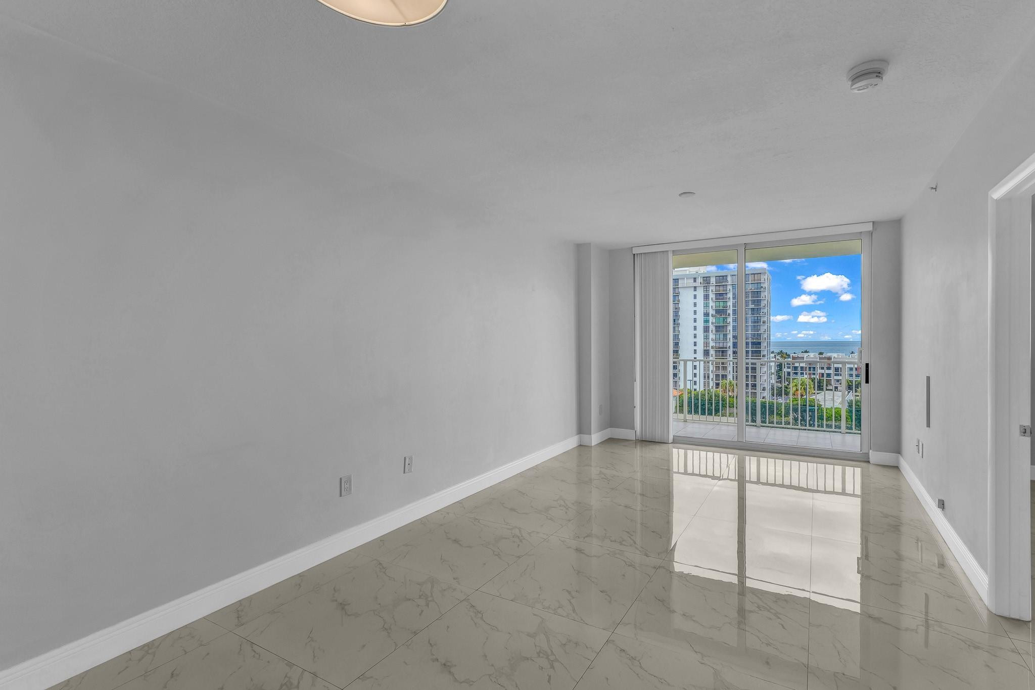 3020 NE 32nd Ave 905