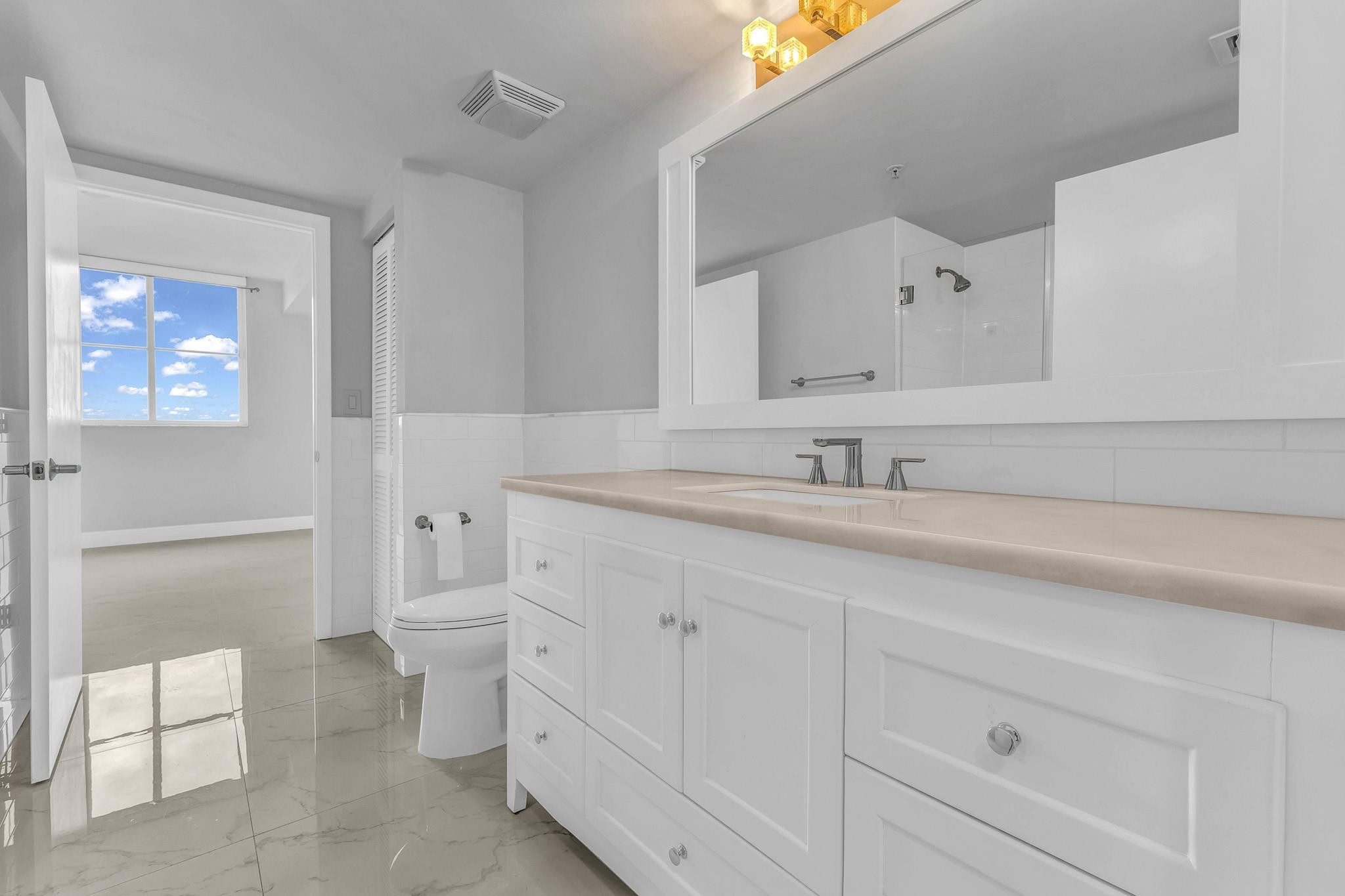 3020 NE 32nd Ave 905