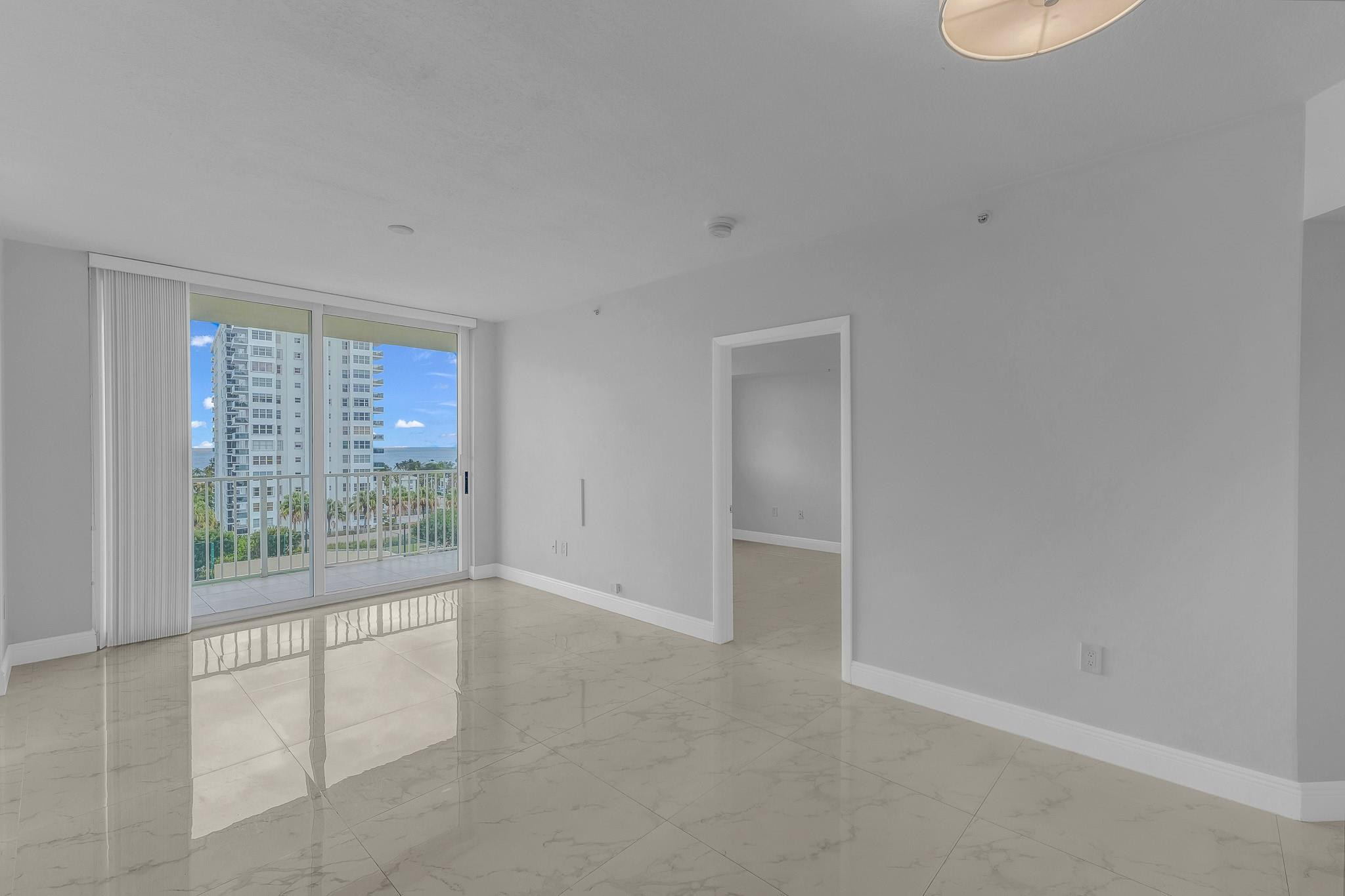 3020 NE 32nd Ave 905