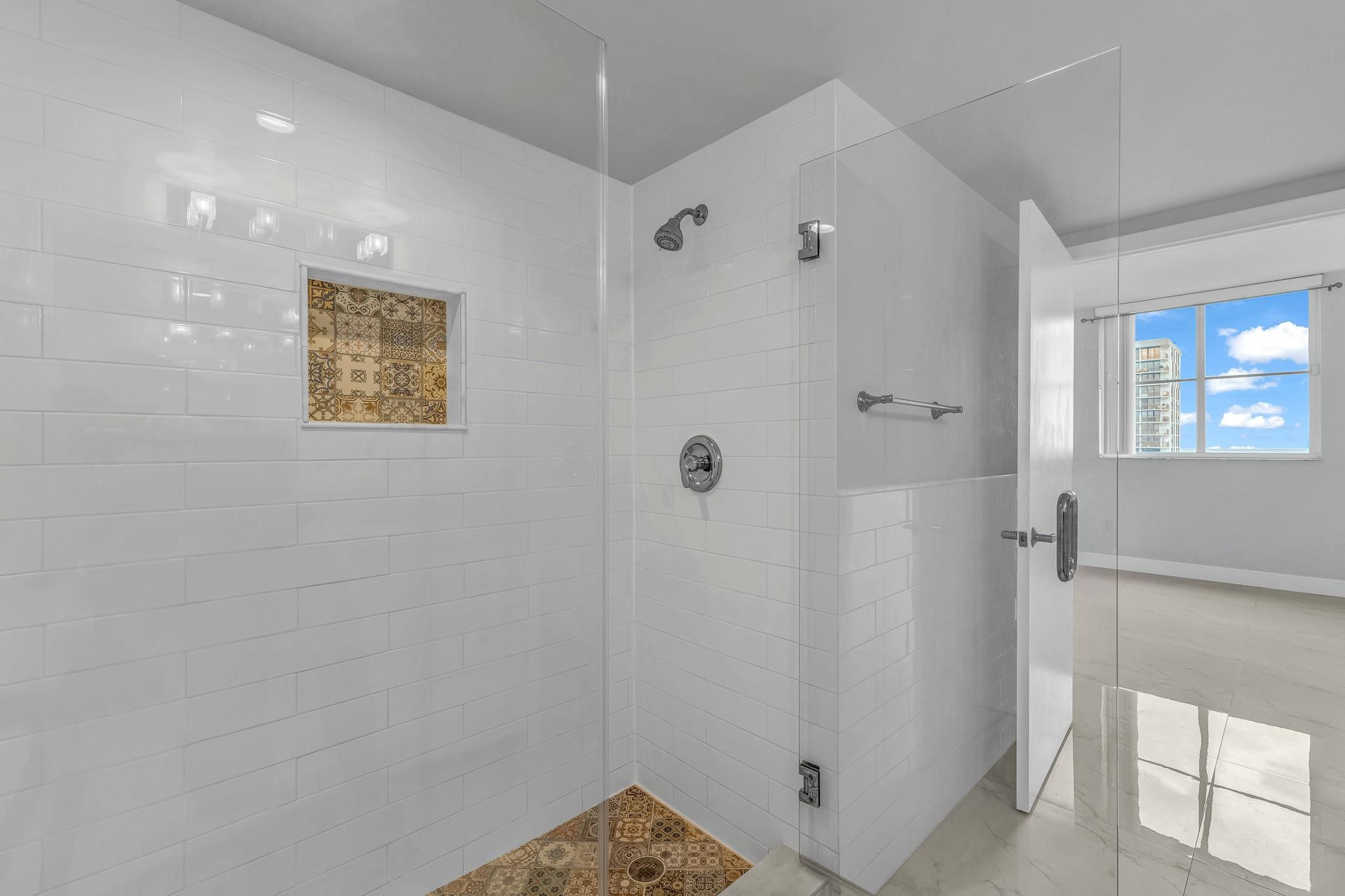 3020 NE 32nd Ave 905