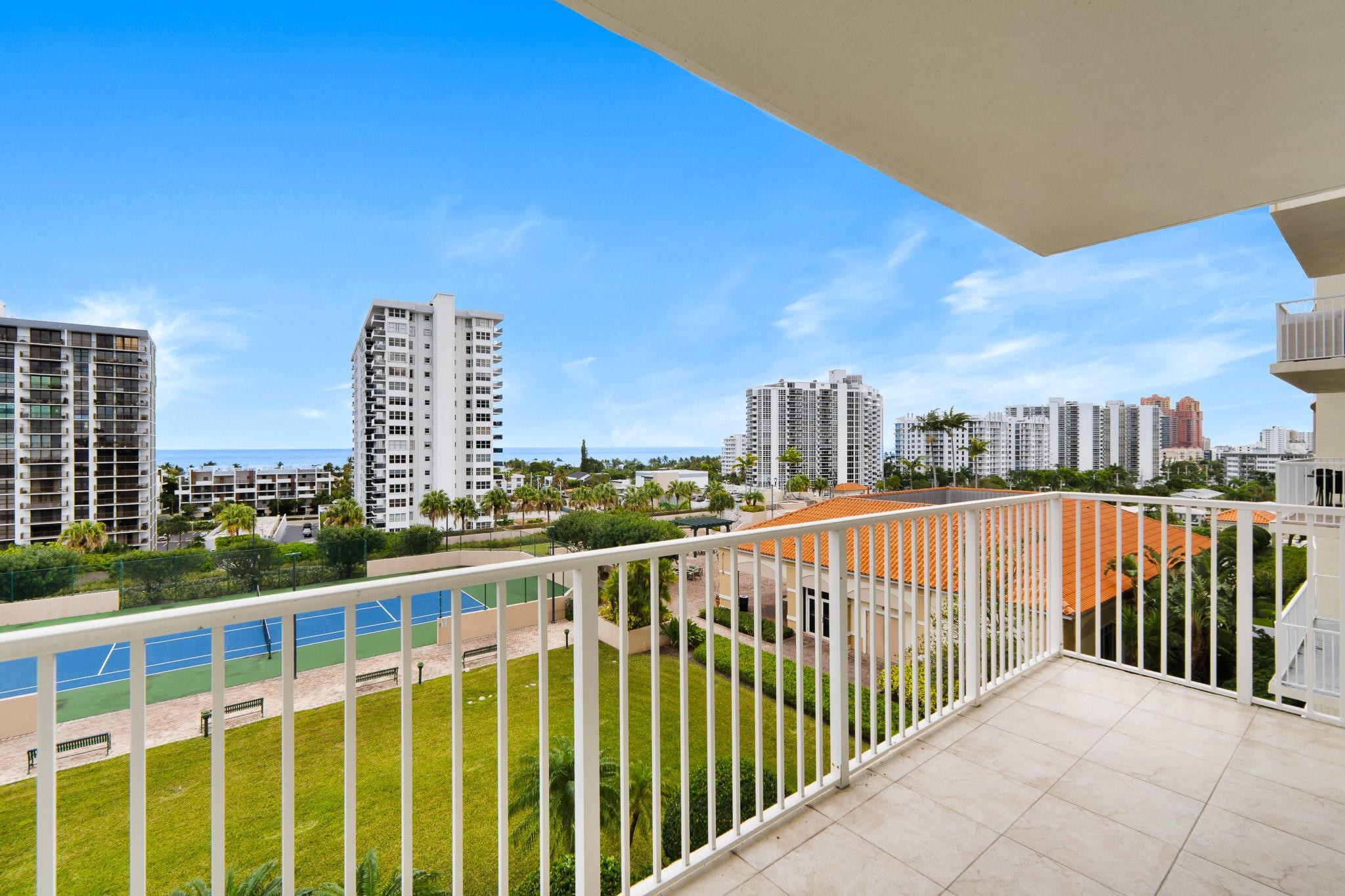 3020 NE 32nd Ave 905