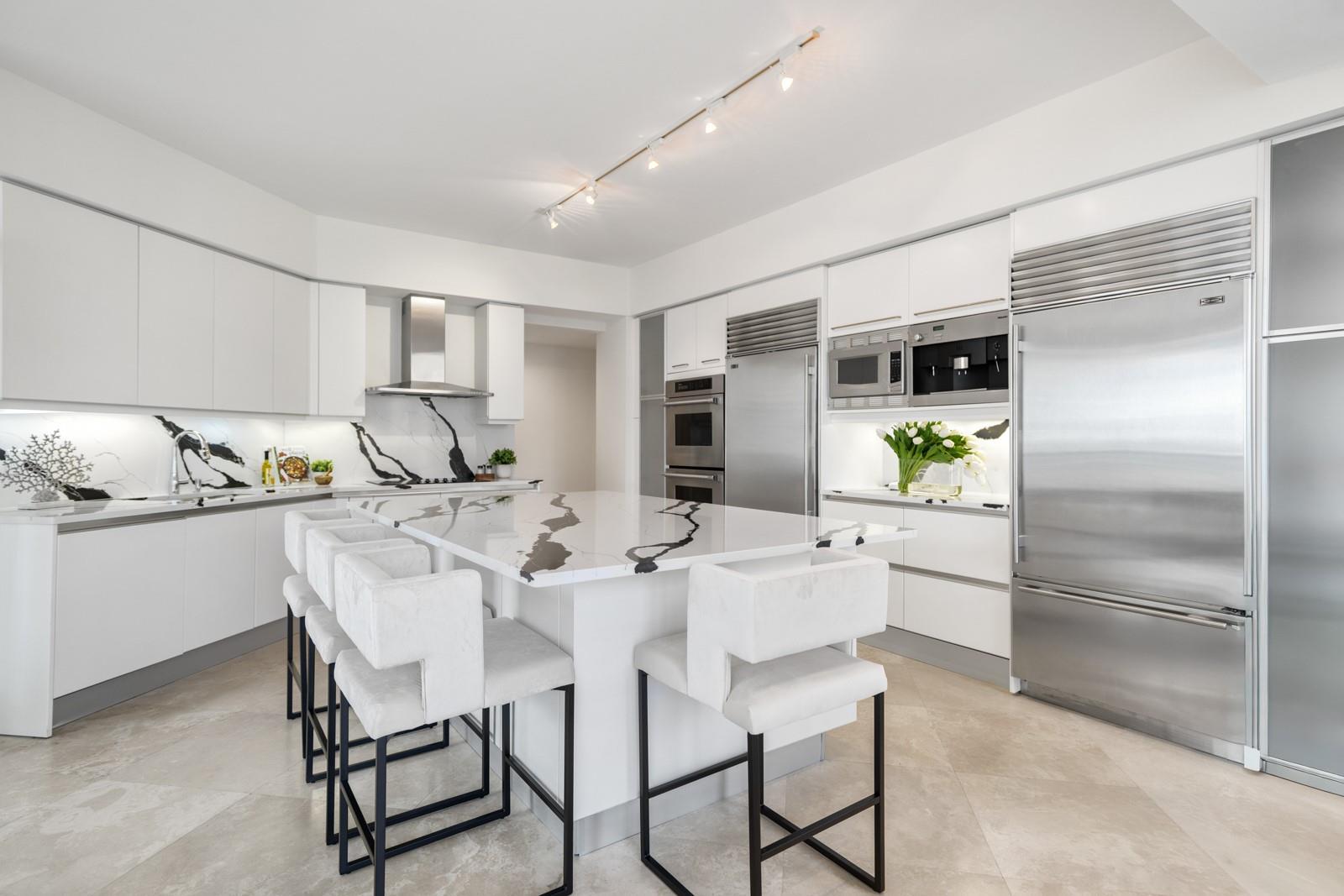 333 Las Olas Way 1610