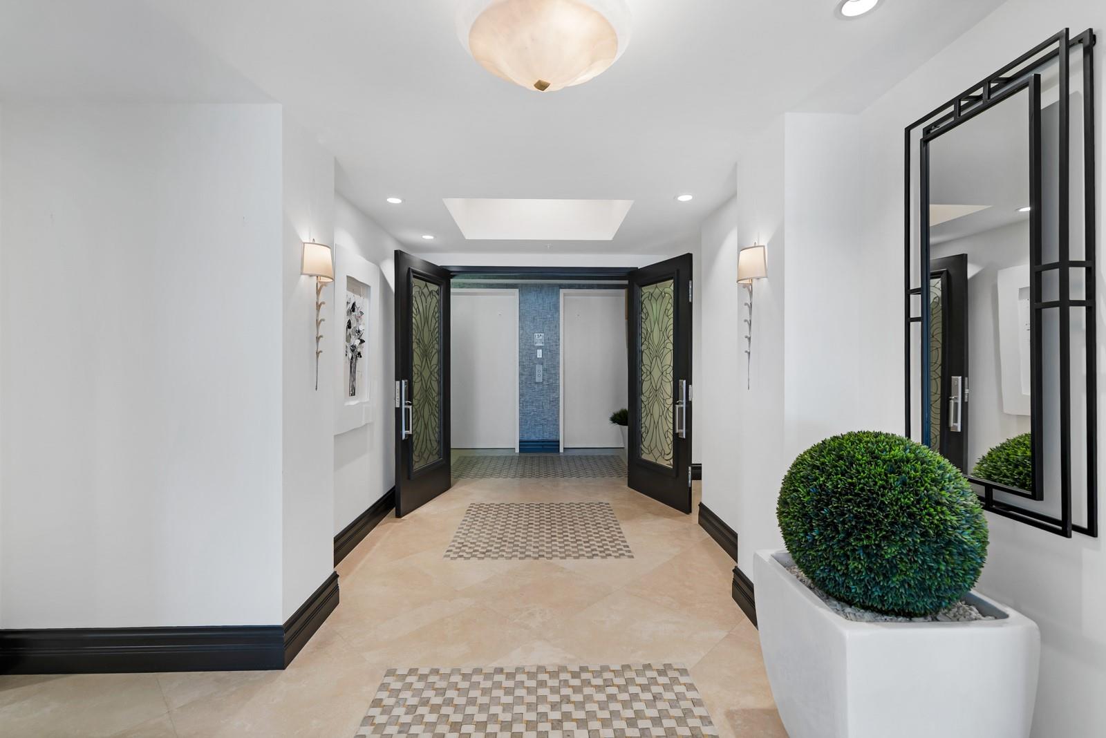 333 Las Olas Way 1610