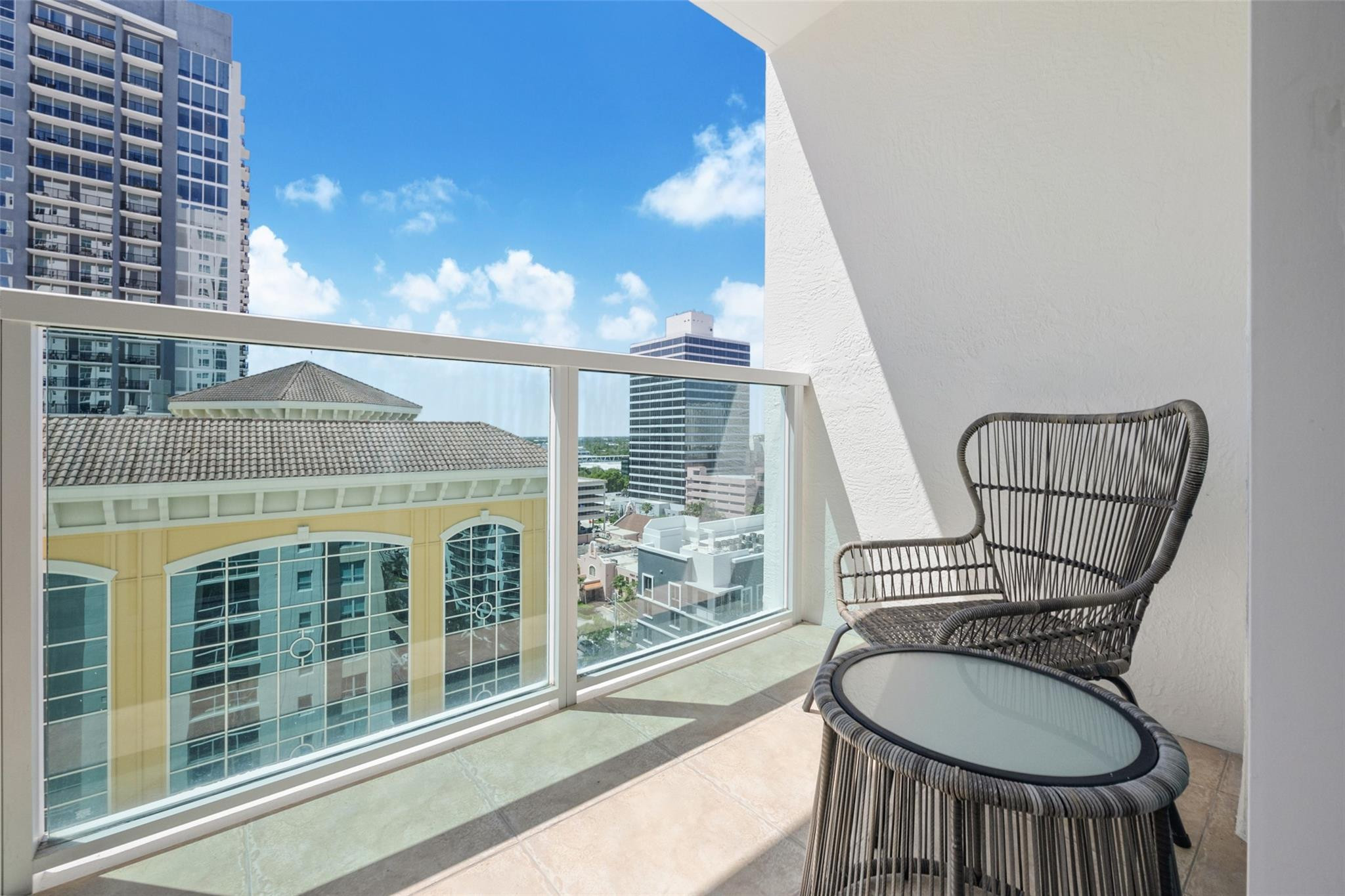 350 SE 2nd St 1580