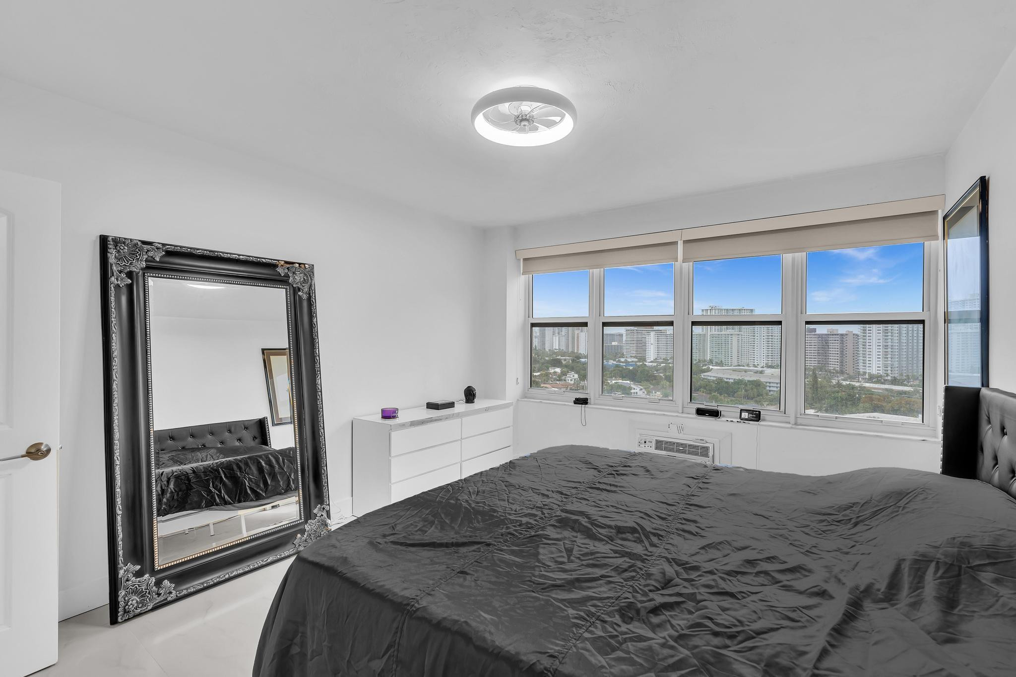 3200 NE 36th Street 1610