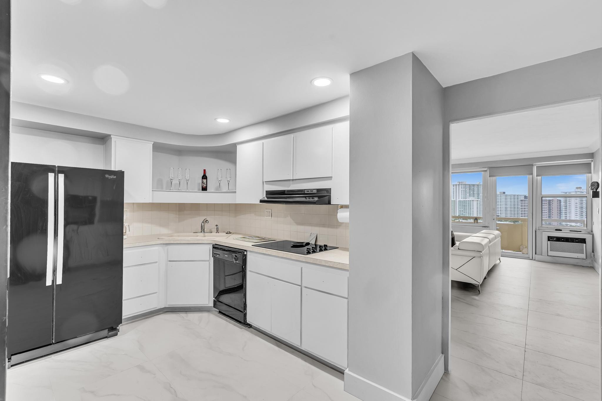 3200 NE 36th Street 1610