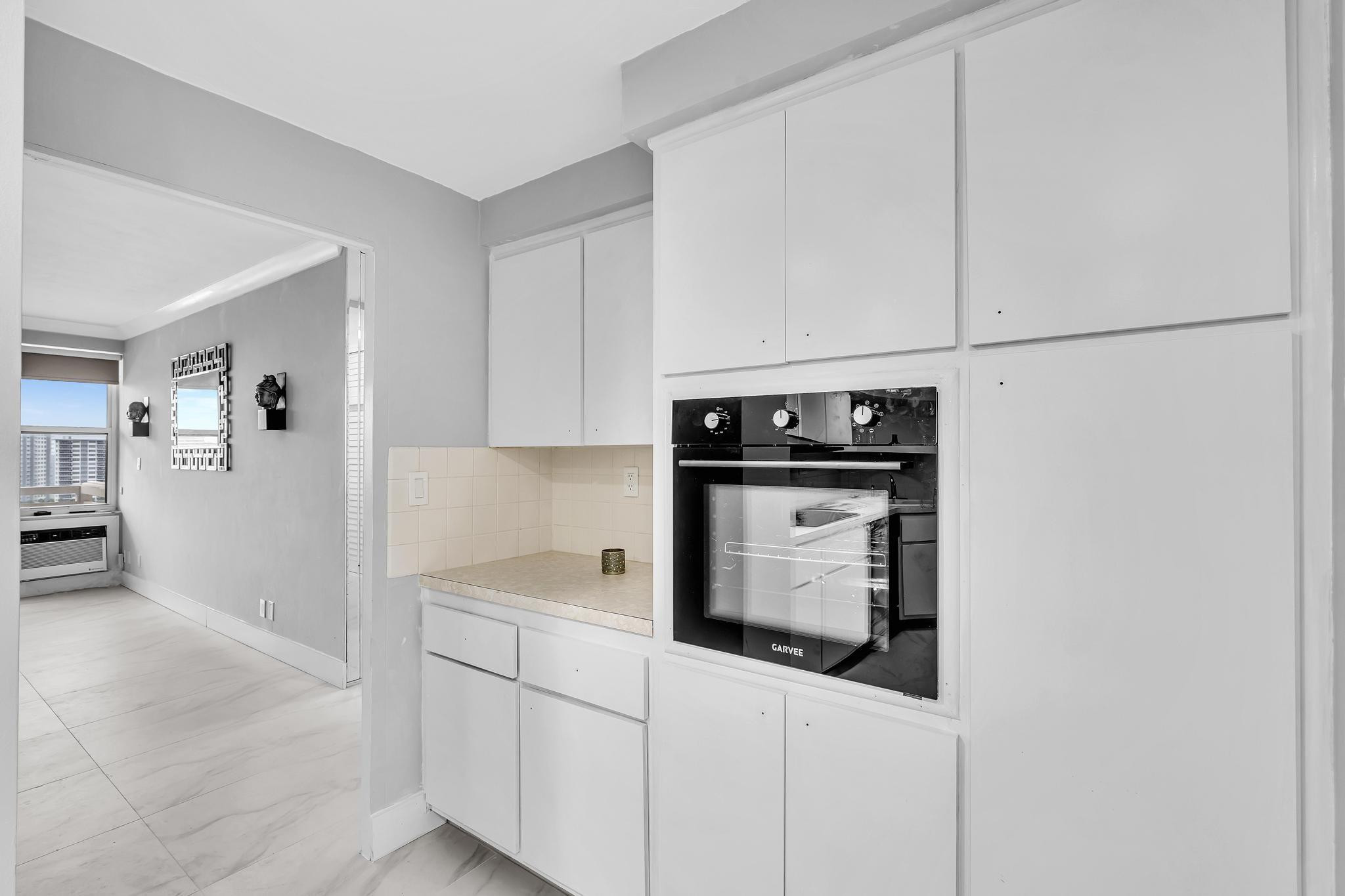 3200 NE 36th Street 1610