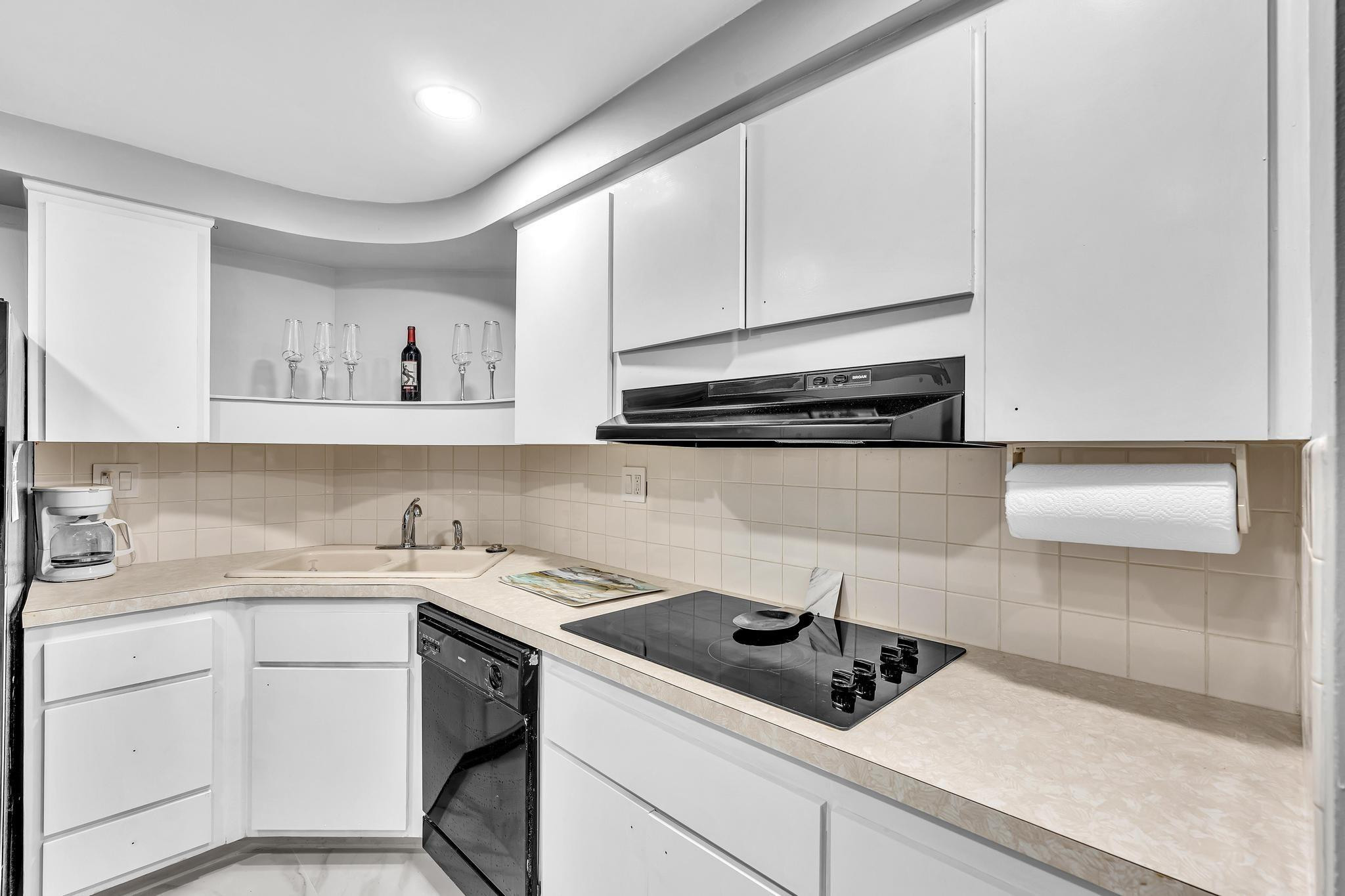 3200 NE 36th Street 1610