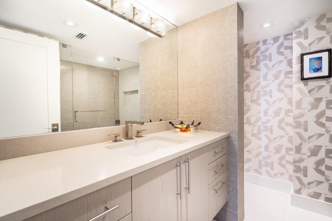 2100 S Ocean Lane 2306, Fort Lauderdale Unit: 2306