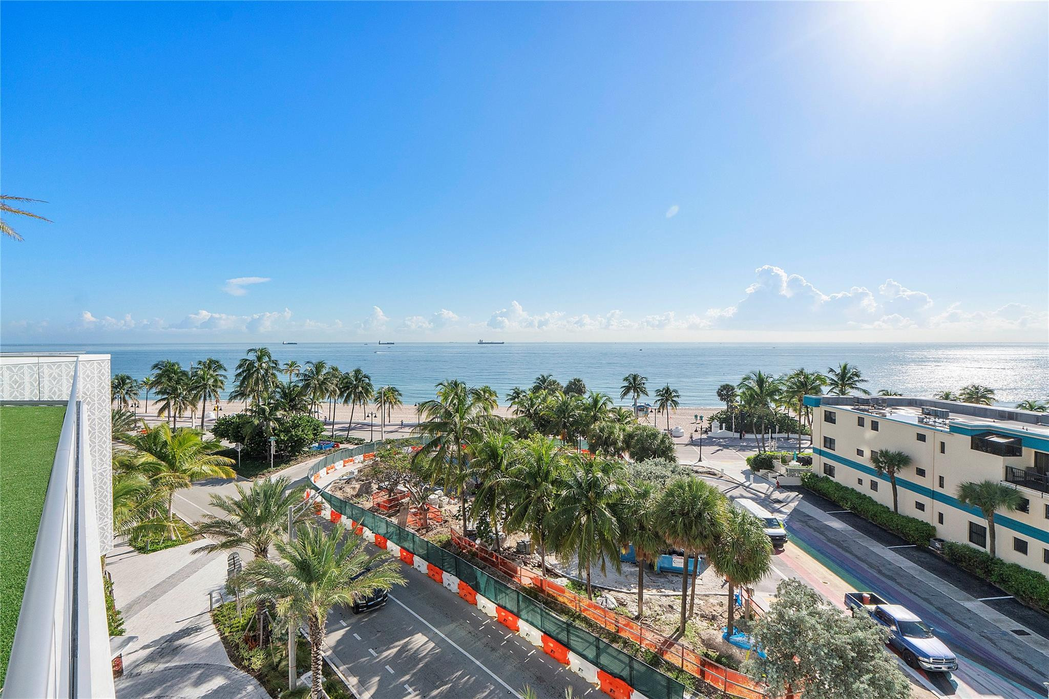 153 SEABREEZE 1203