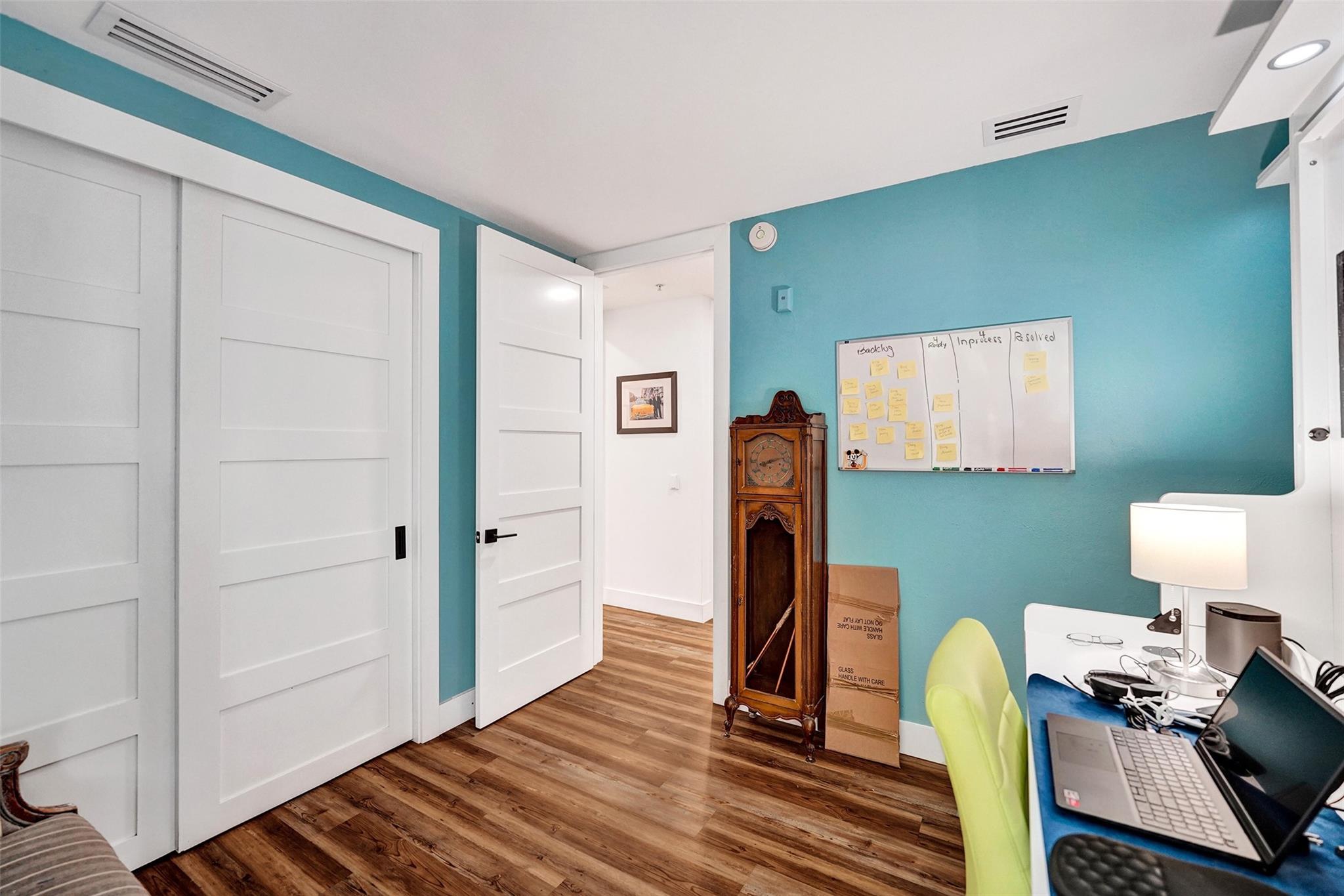 2633 NE 14th Ave 107