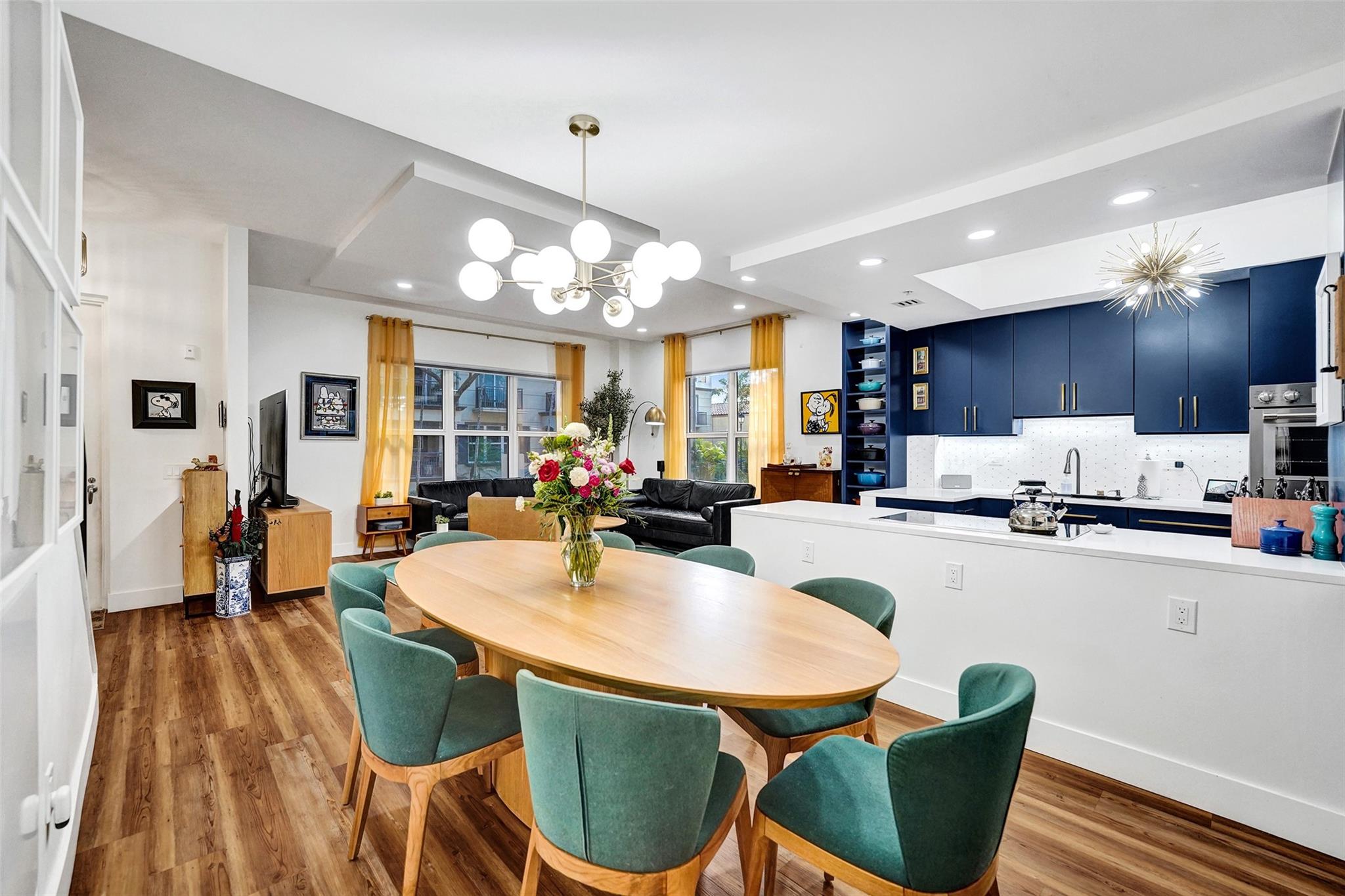 2633 NE 14th Ave 107