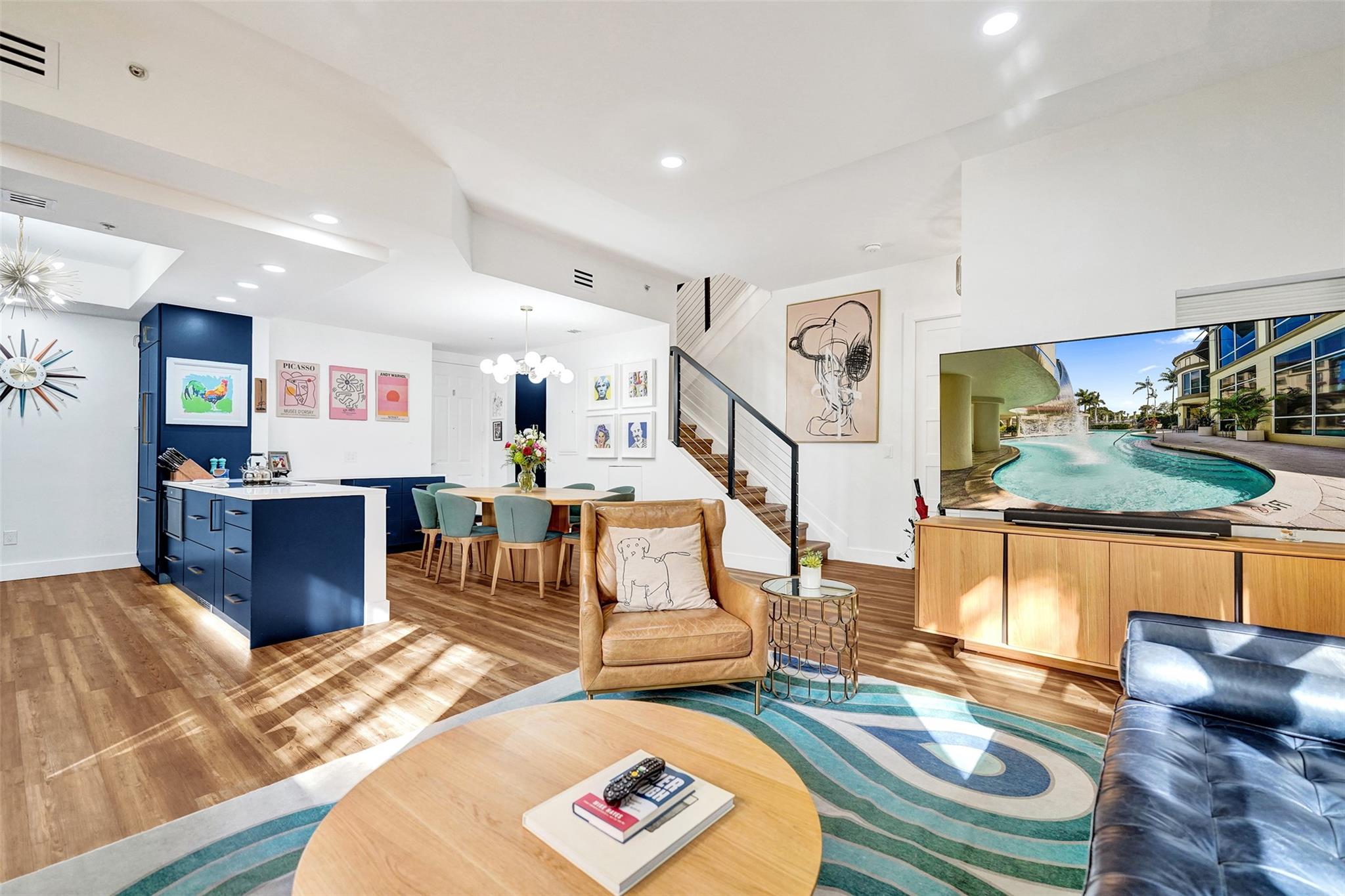 2633 NE 14th Ave 107