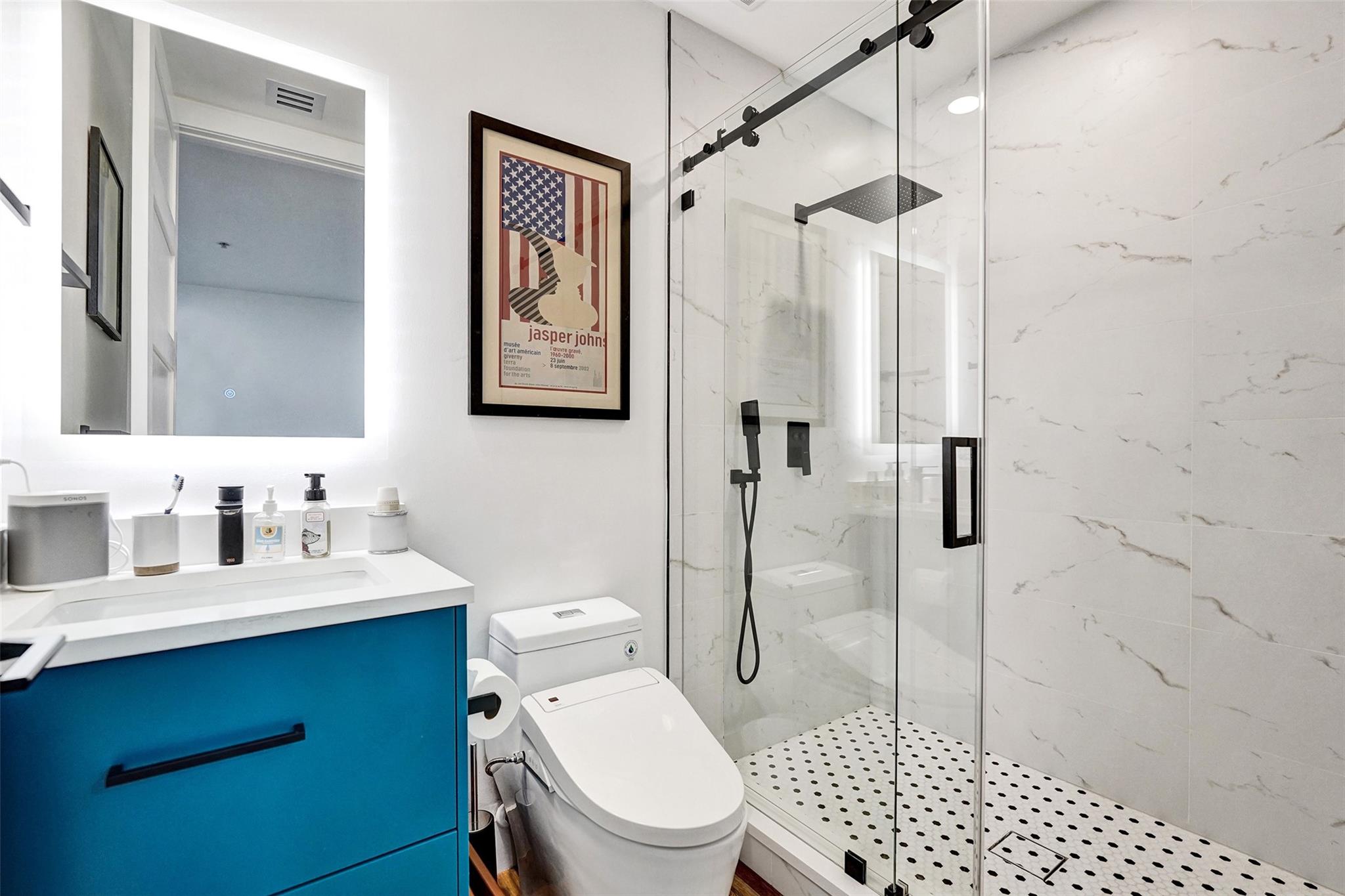 2633 NE 14th Ave 107