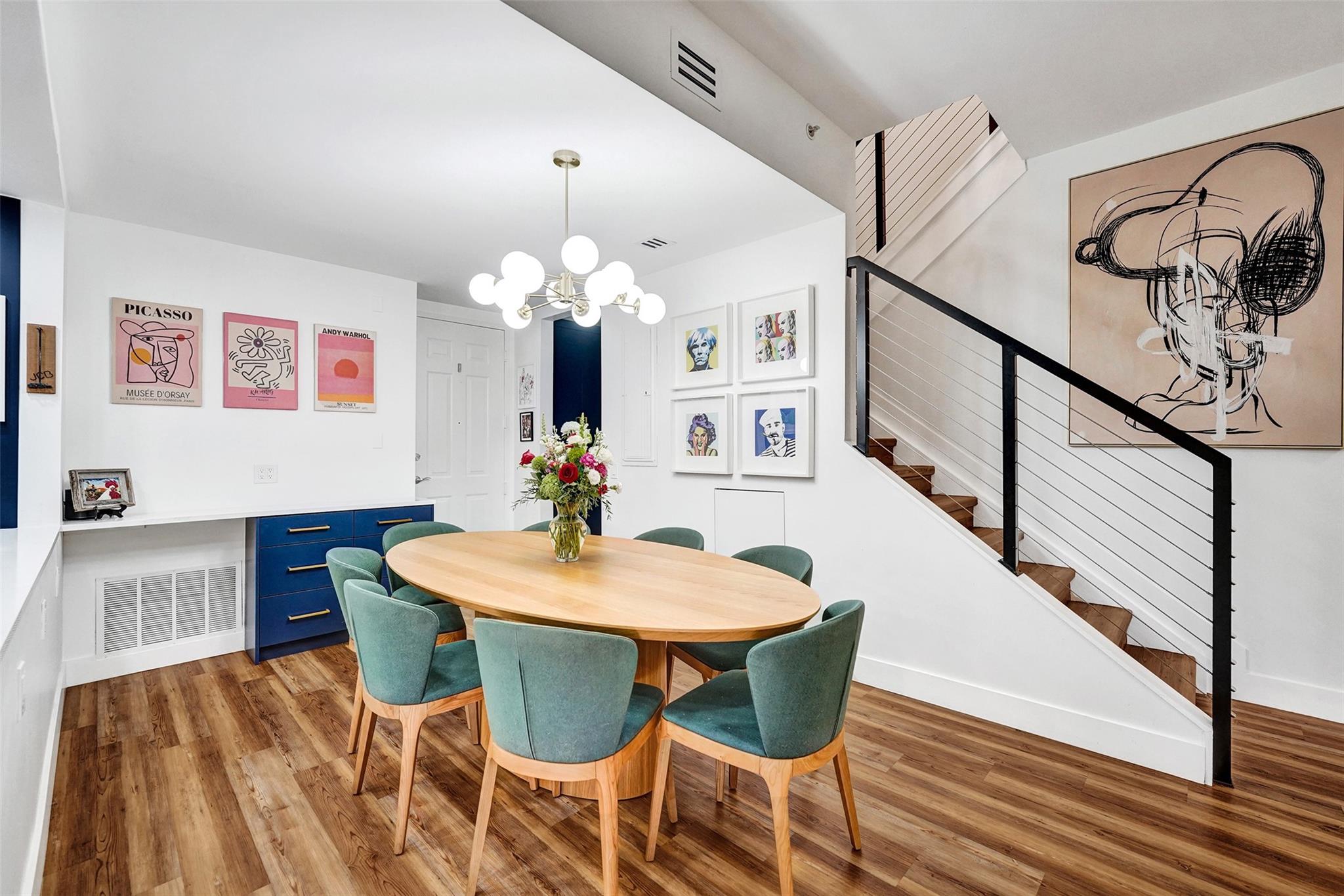 2633 NE 14th Ave 107